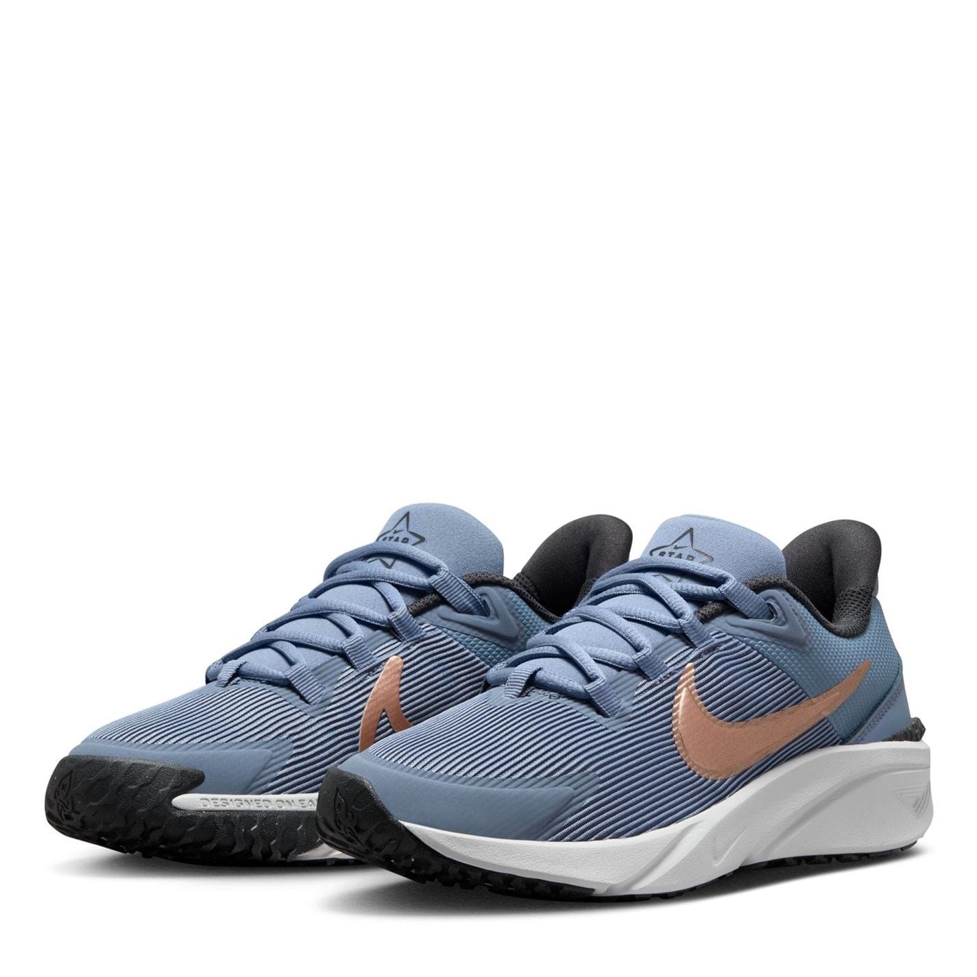 Nike Star Runner 4 Big Kids Road Running Trainers