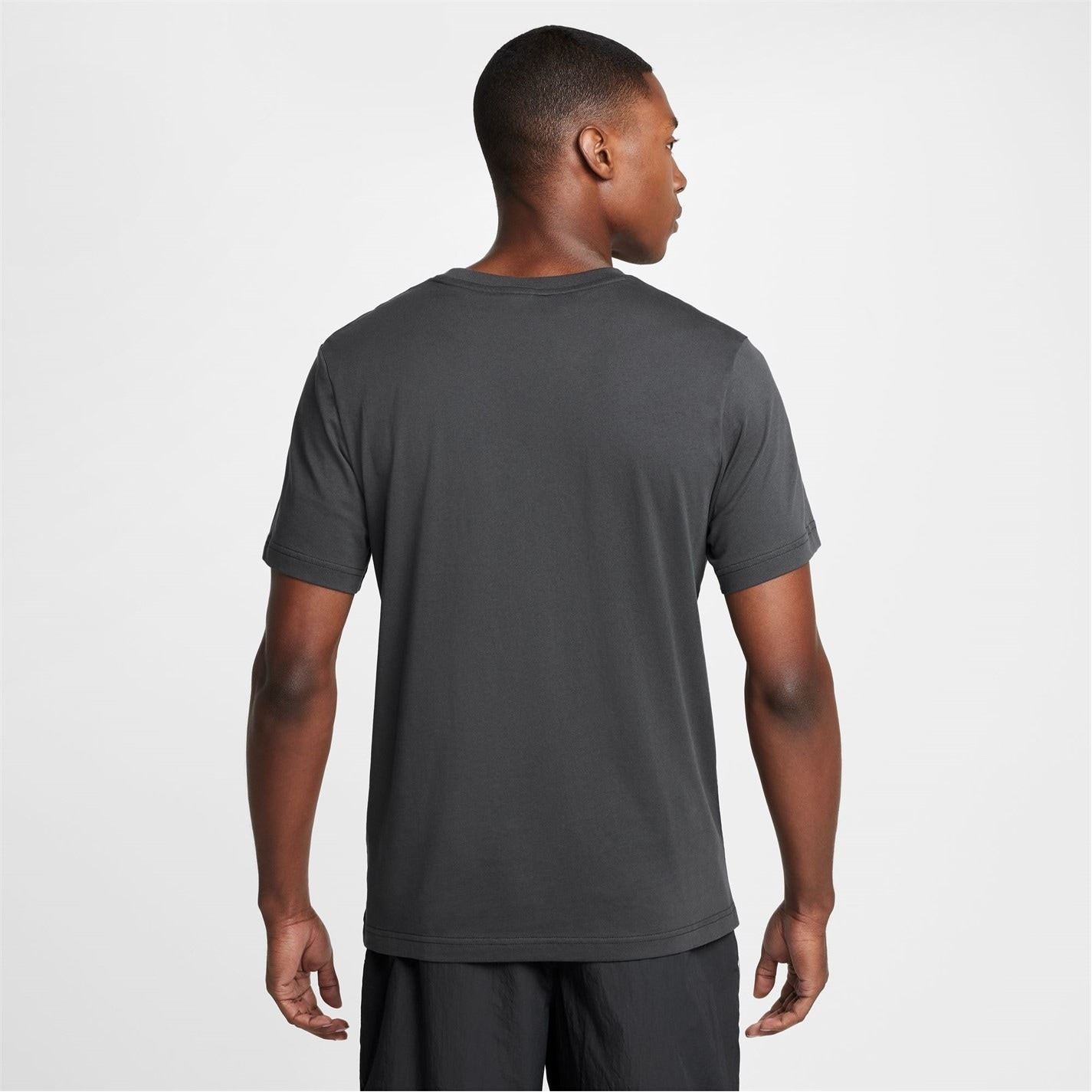 Nike Regular Fit Arch Lettering Crew Neck T-Shirt
