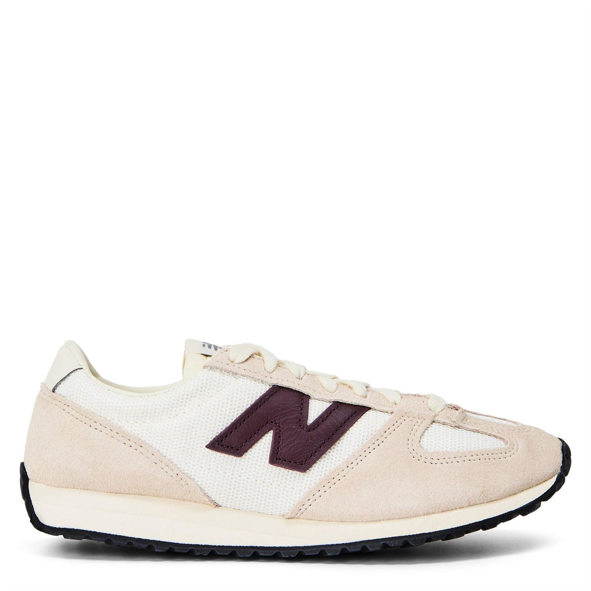 New Balance Lace-Up Low Top Sneakers