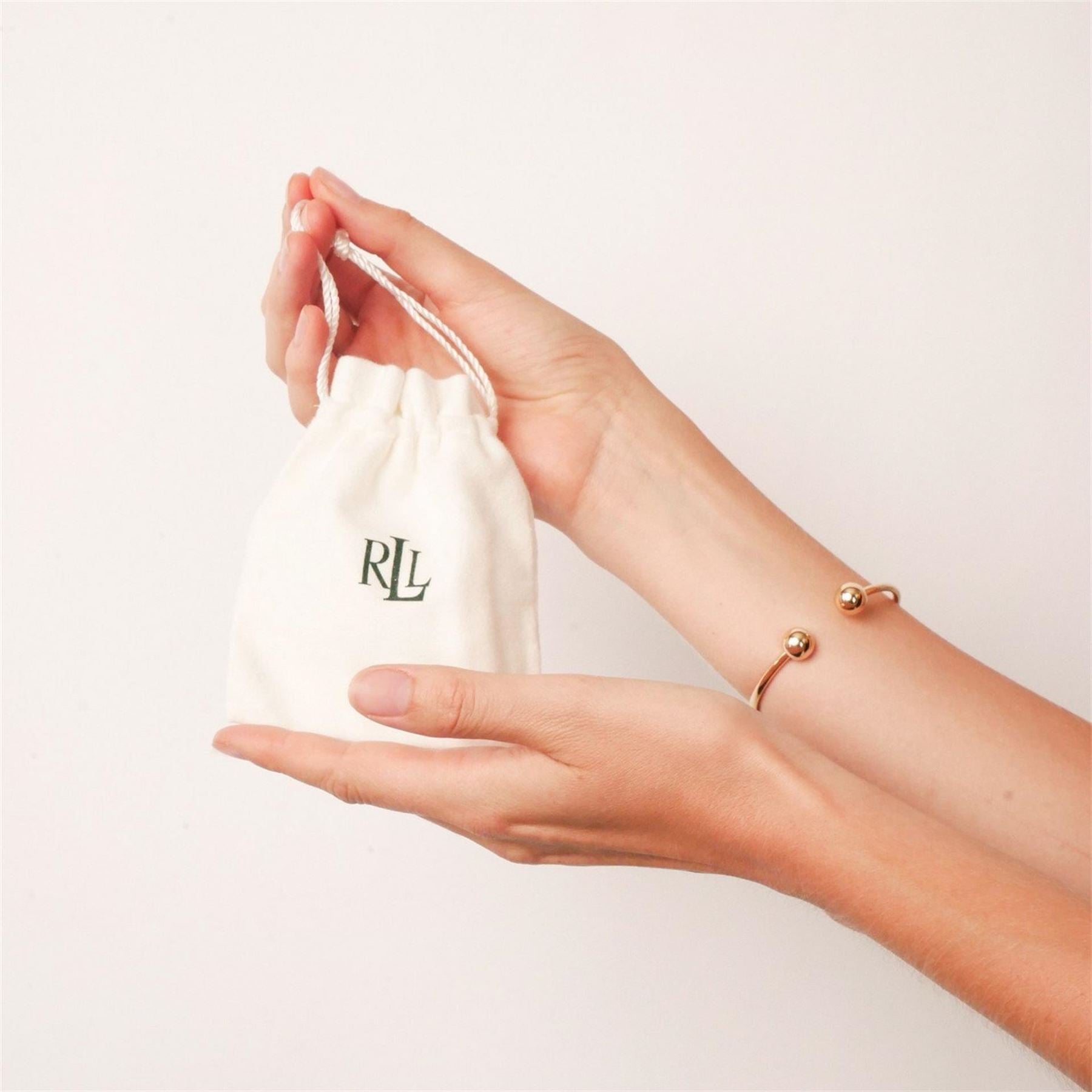 Lauren by Ralph Lauren Ralph Lauren Gold Toggle Padlock Bracelet