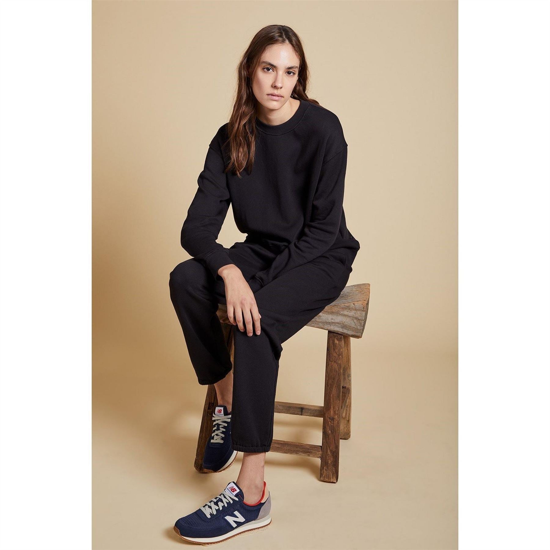 Velvet by Graham and Spencer Solid Patterned Long Sleeve Sweatshirt