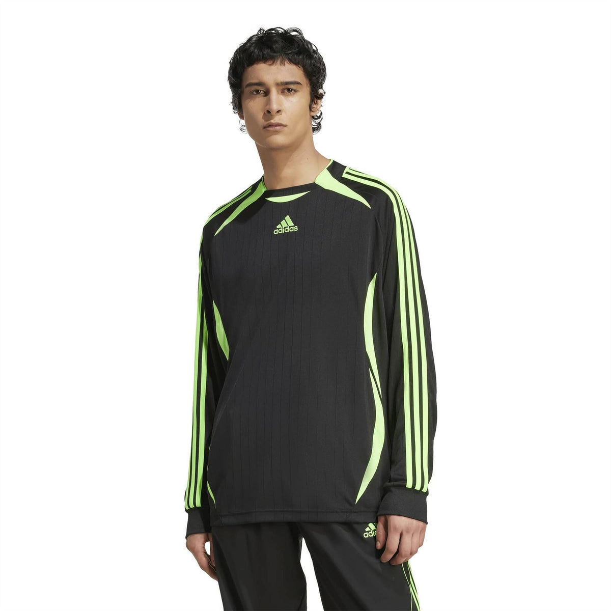adidas Teamgeist Long Sleeve T-Shirt