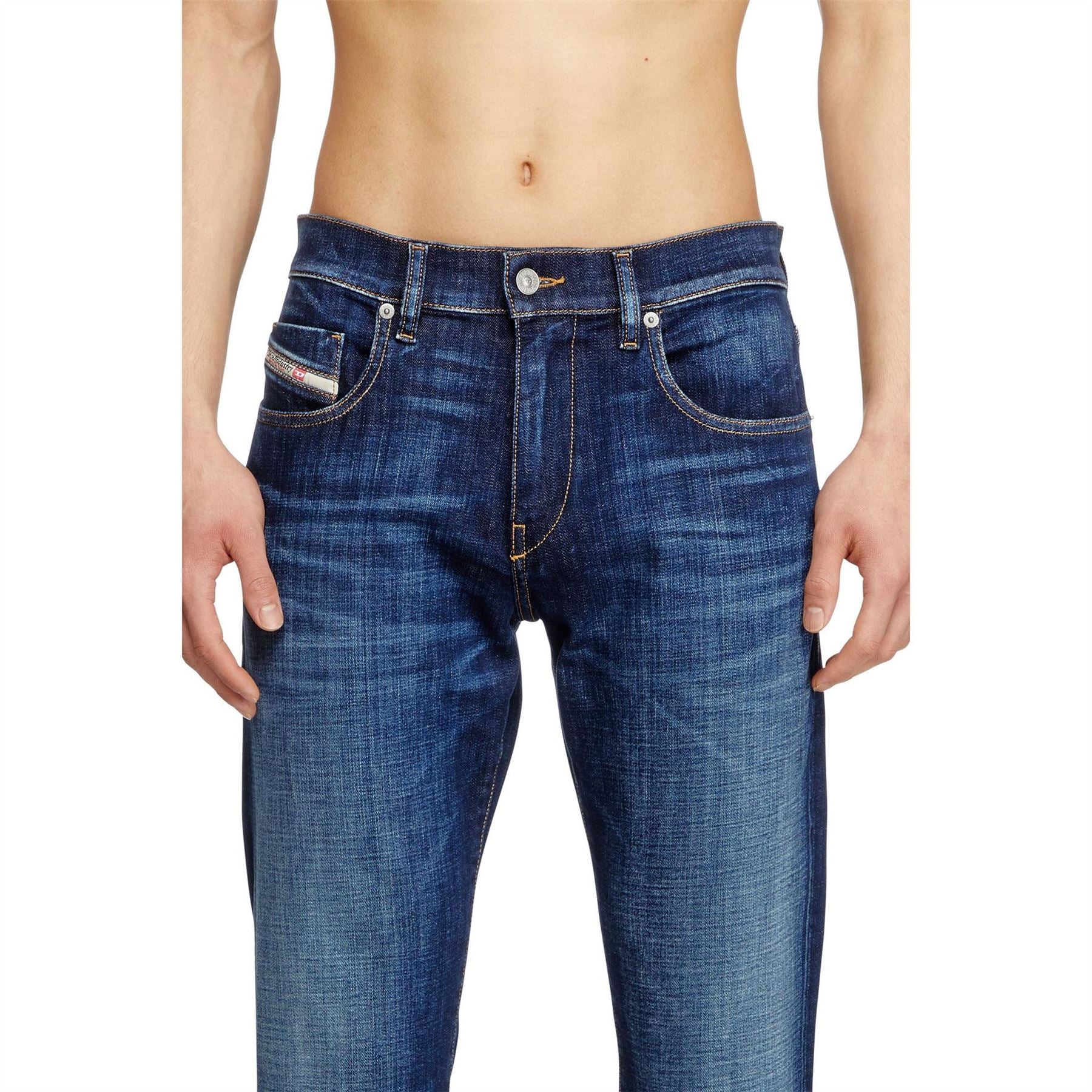 Diesel 2019 D Strukt