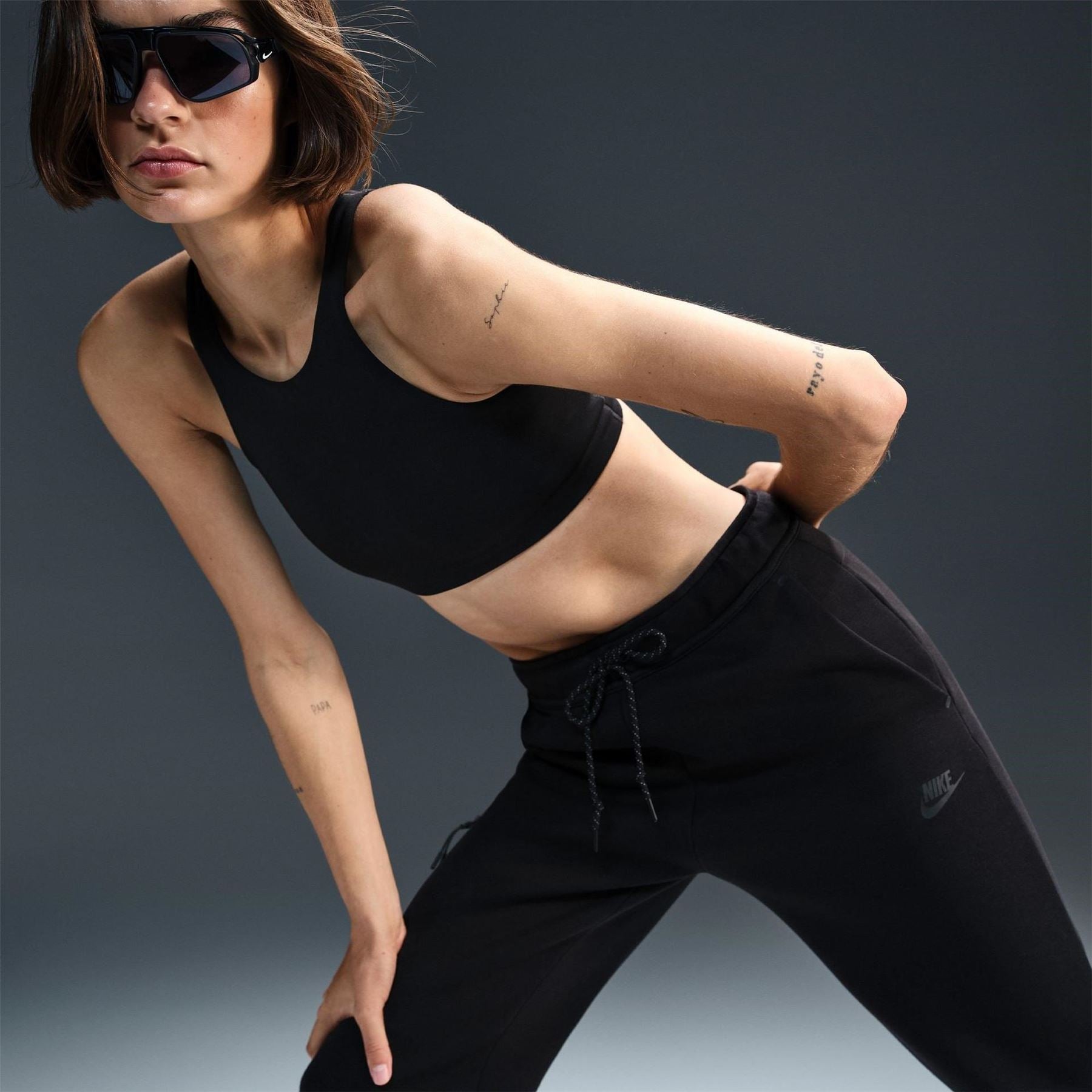 Nike Womens Sportswear Tech Fleece Mid Rise Joggers