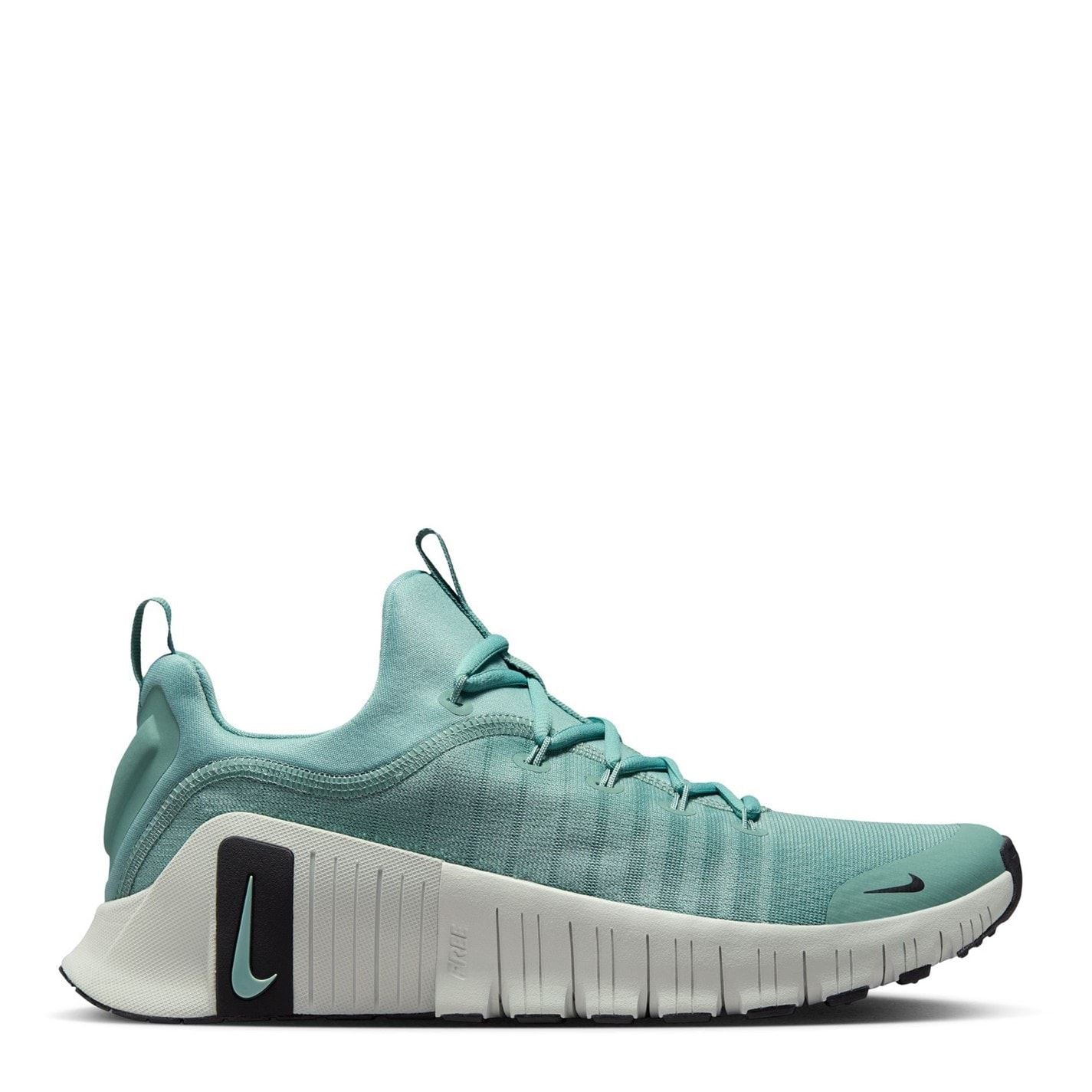 Nike Free Metcon 6 Low Top Sneakers