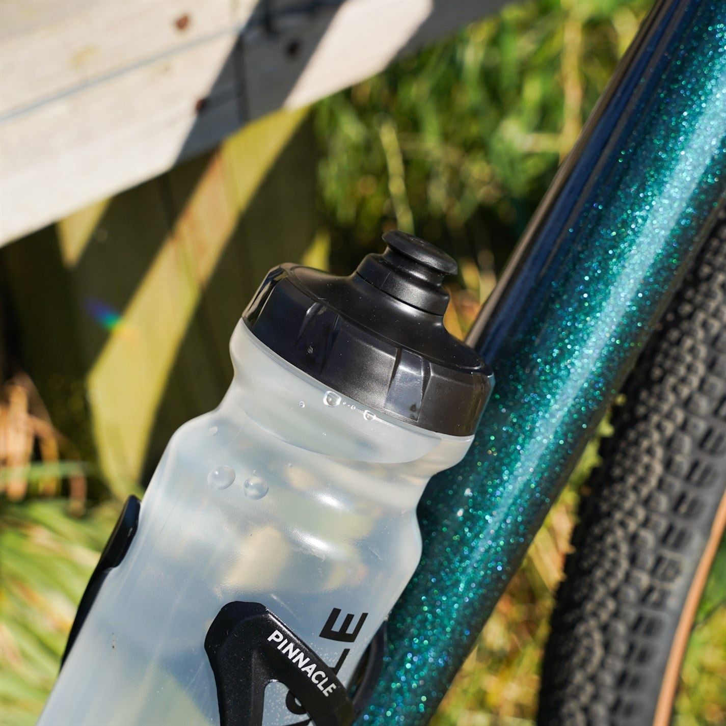 Pinnacle Basic Water Bottle