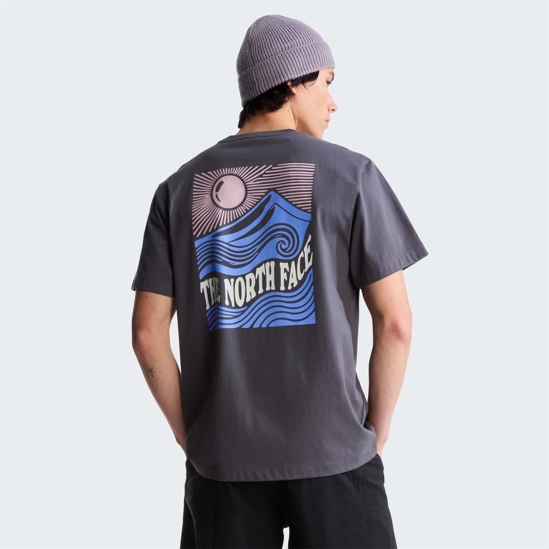 The North Face Mens Mountain Esc Tee