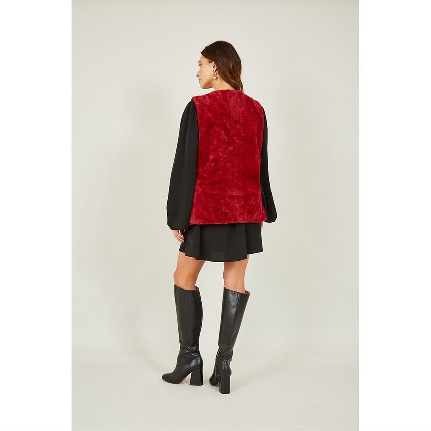 Yumi Red Faux Fur Gilet