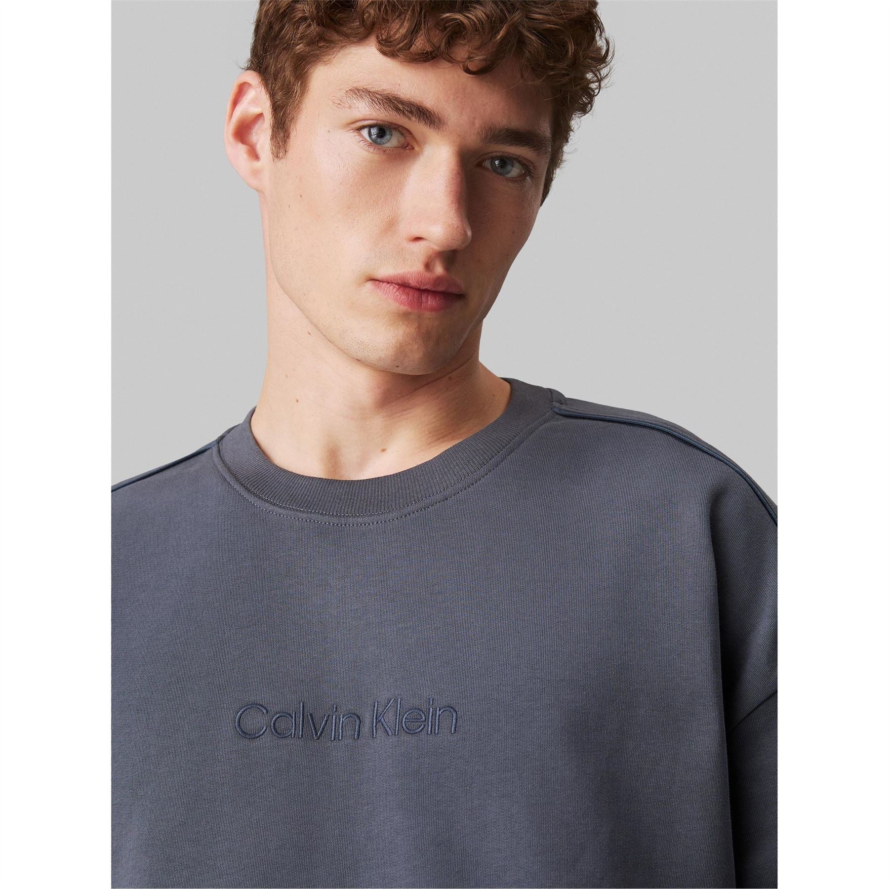 Calvin Klein Sleeved Sweatshirt