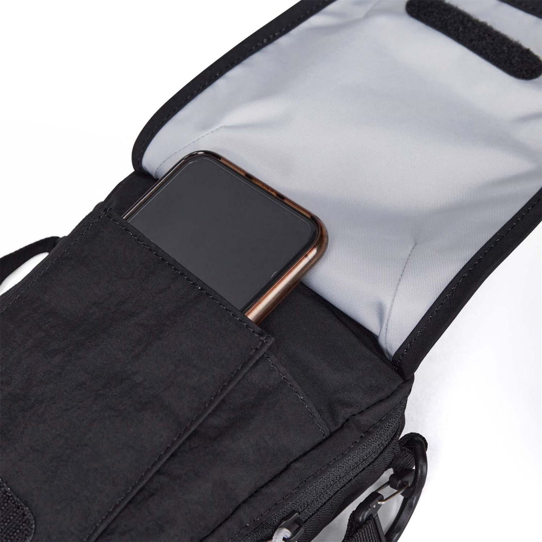 Berghaus Crossbodyody Bag