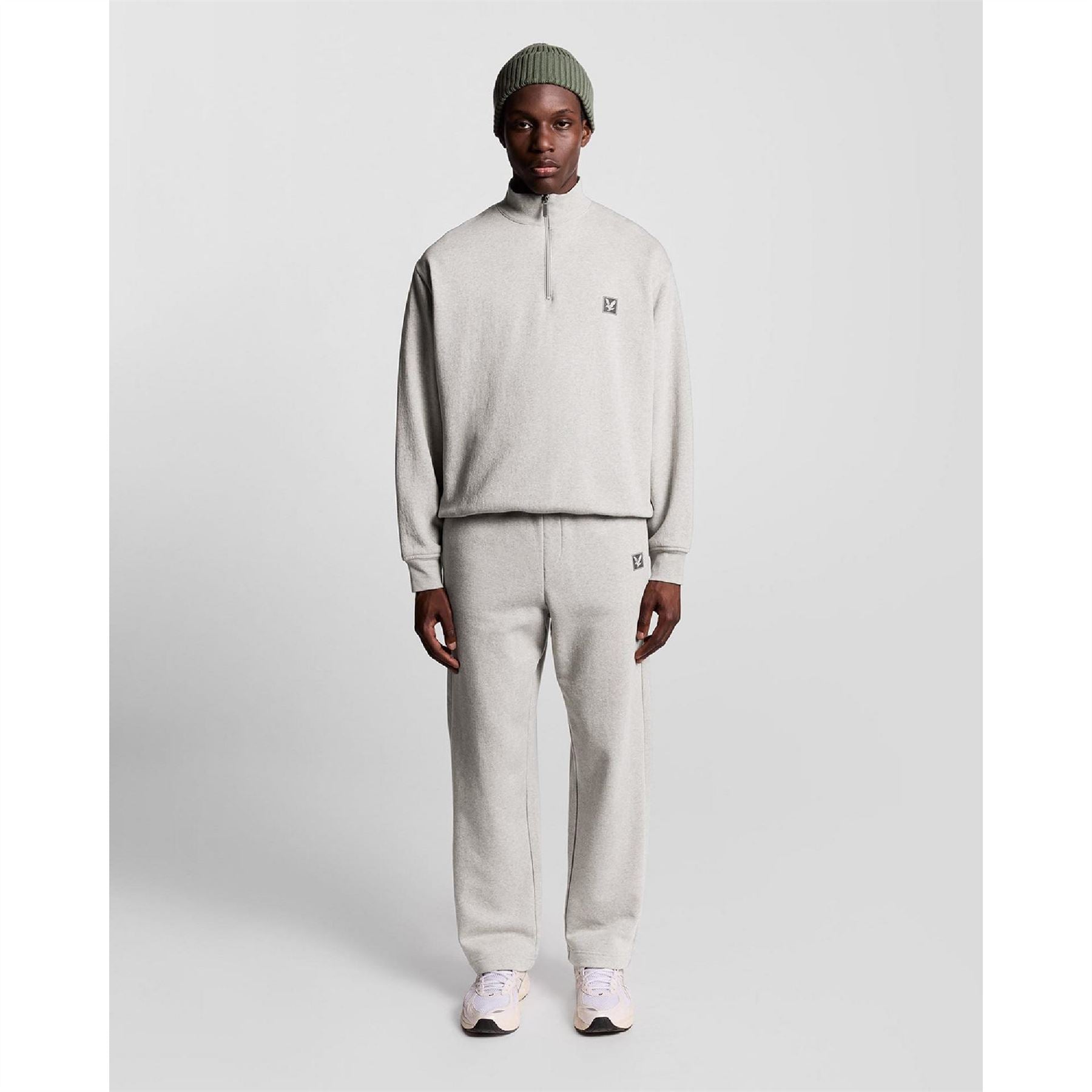 Lyle and Scott Quarter Zip Sweatshirt