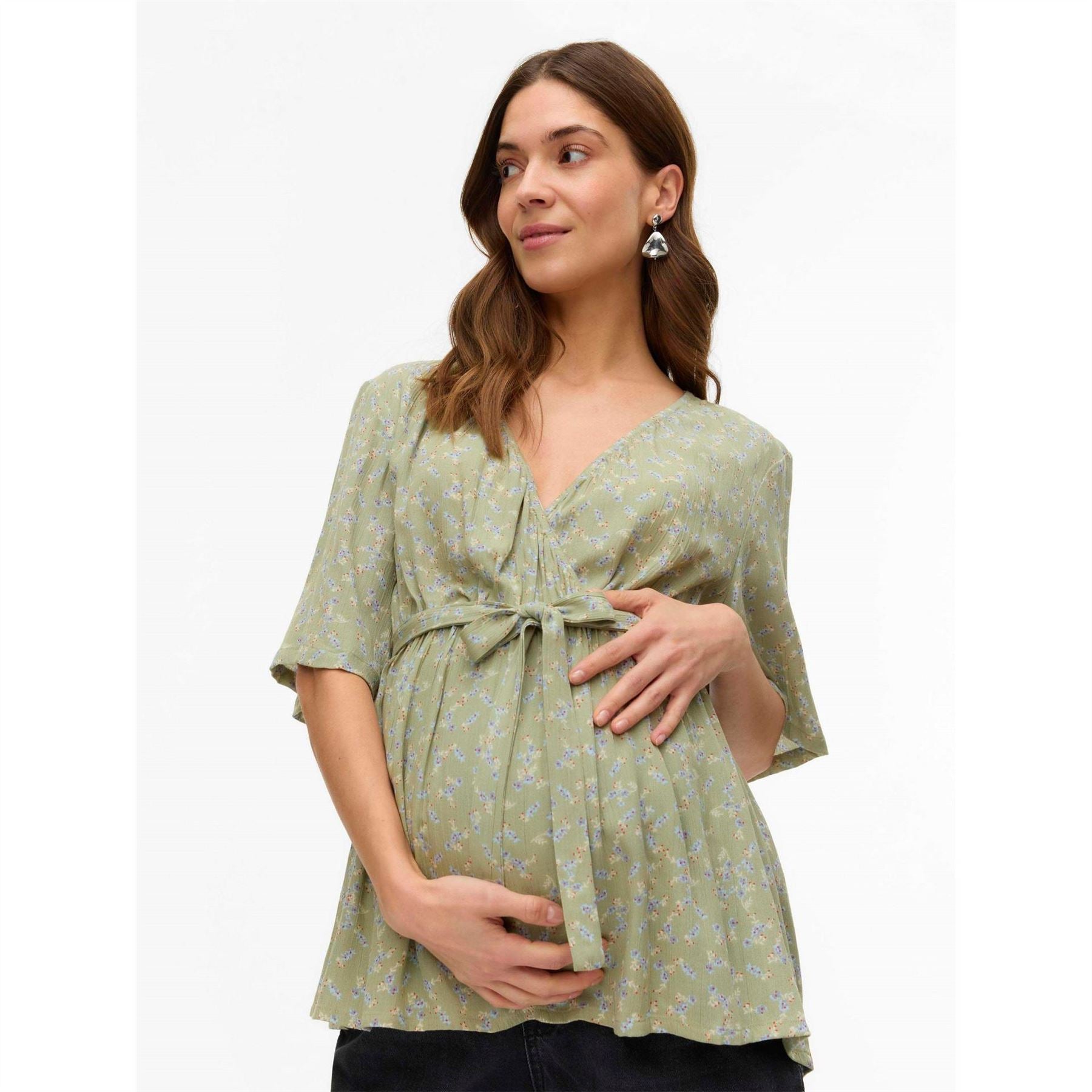 Mamalicious V-Neck Three-Quarter Sleeve Top