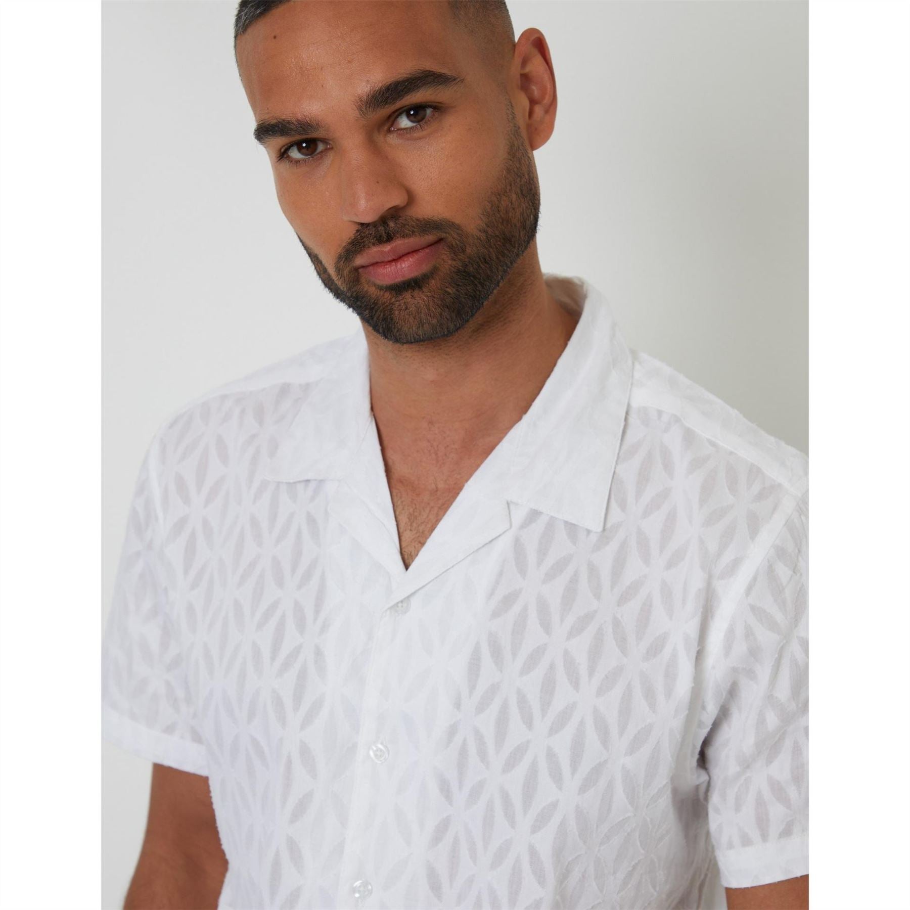 Threadbare Regular Fit Short Sleeve Point Collar Shirt