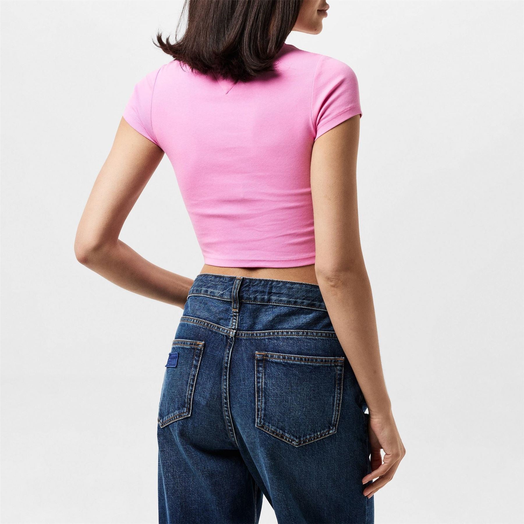 Tommy Jeans Slim Fit Cropped Script T-Shirt