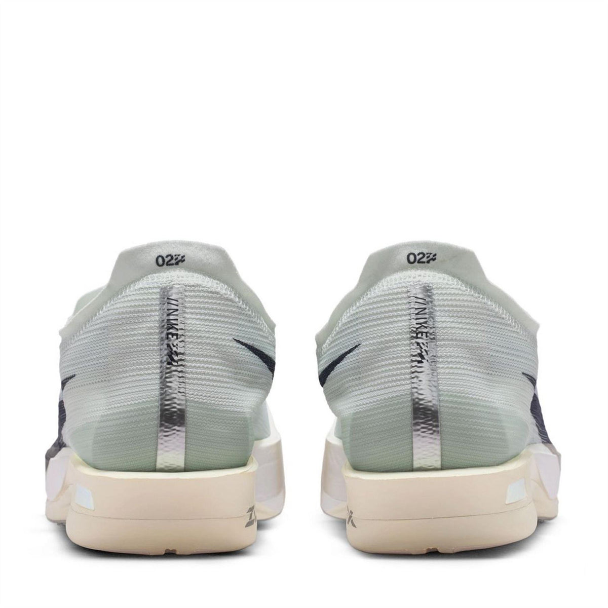 Nike Mens Streakfly 2 Road Running Shoes