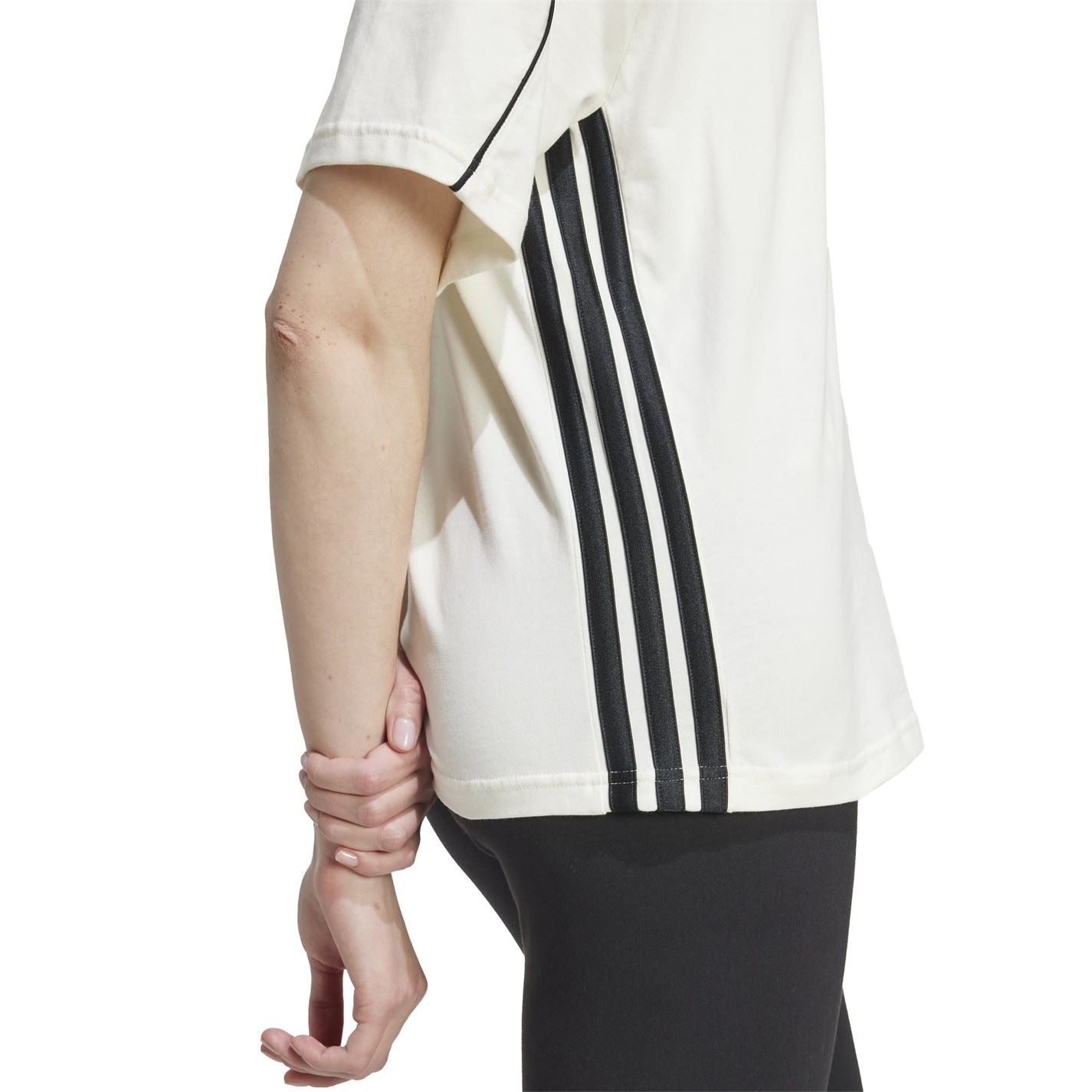 adidas Relaxed Fit Raglan Sleeve T-Shirt