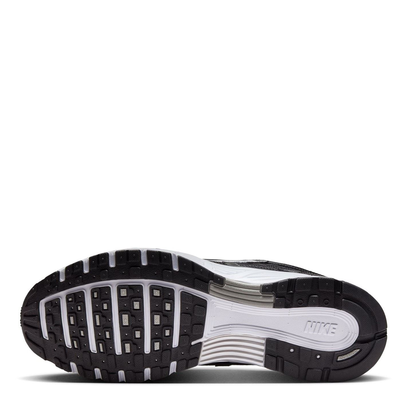 Nike P 6000 Flat Heel Trainers