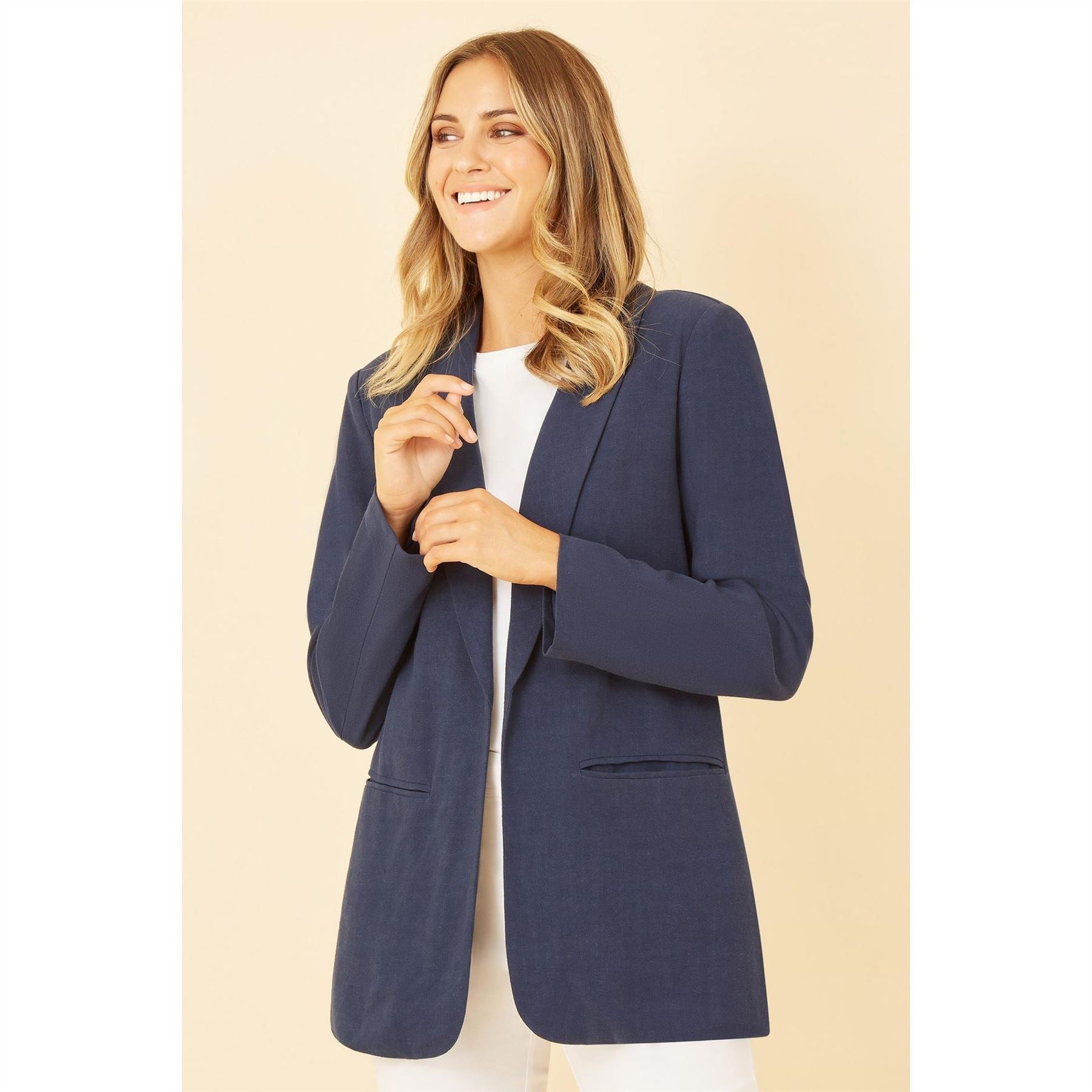 Yumi Linen Relaxed Blazer