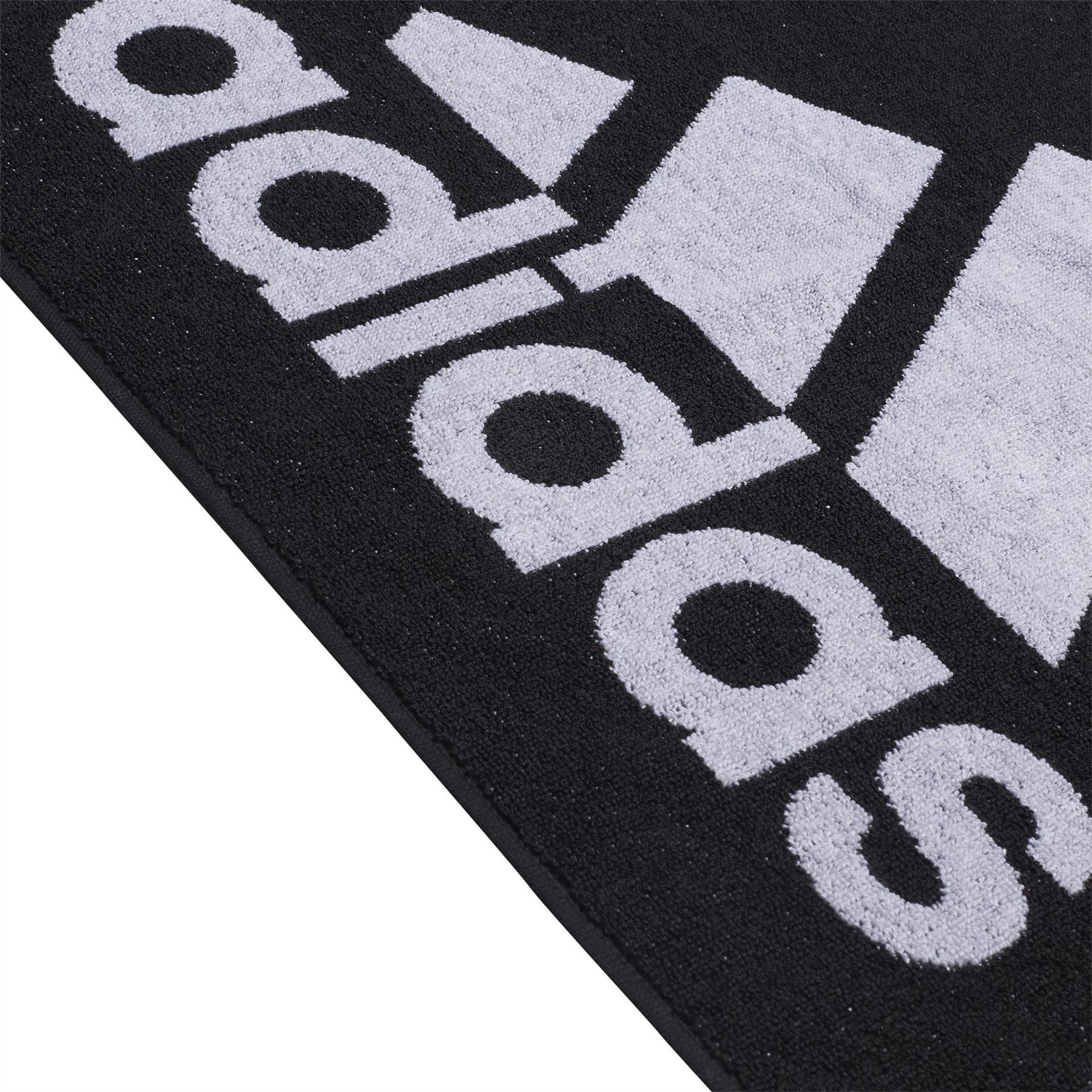 adidas Towel