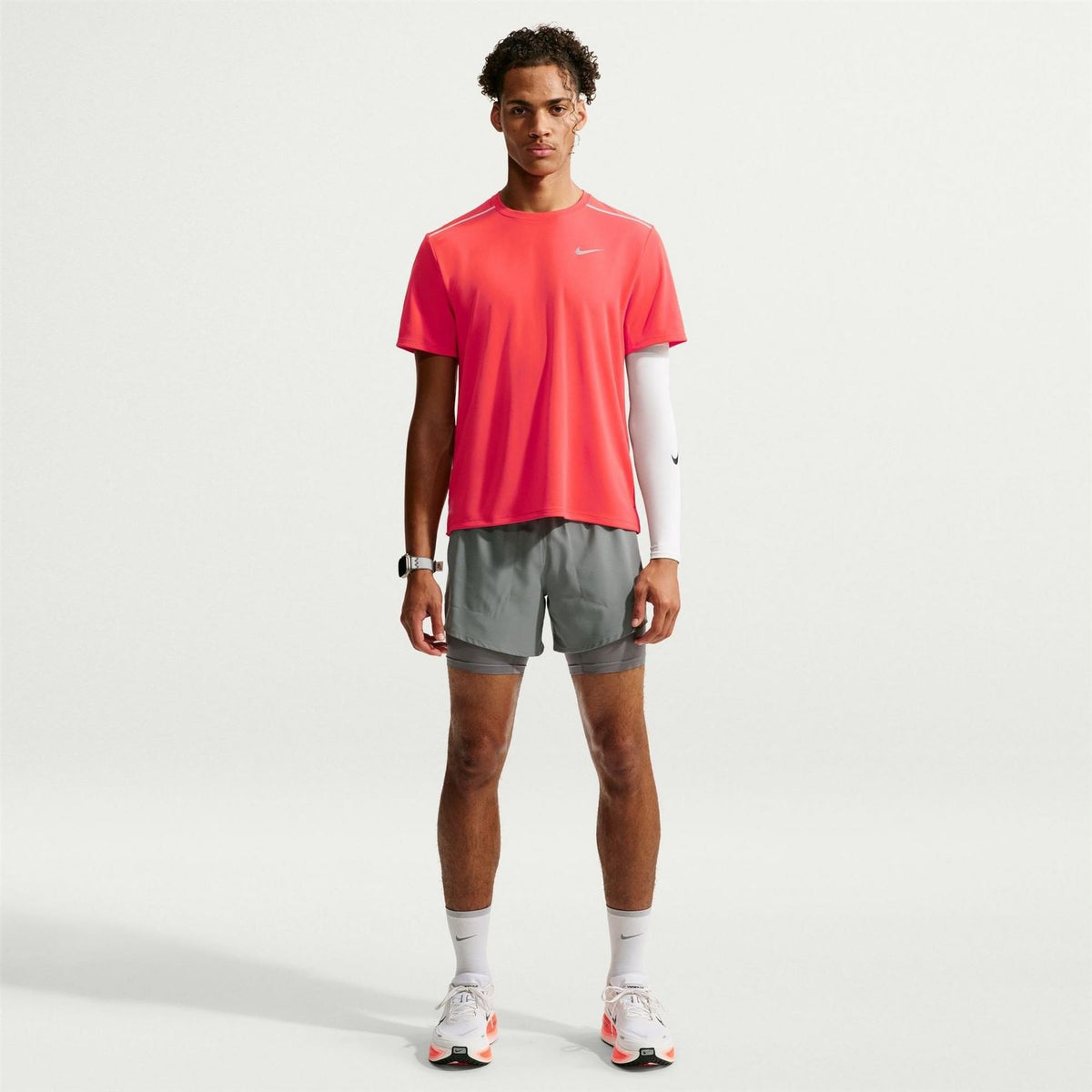 Nike Mens Drifit Miler Running Top