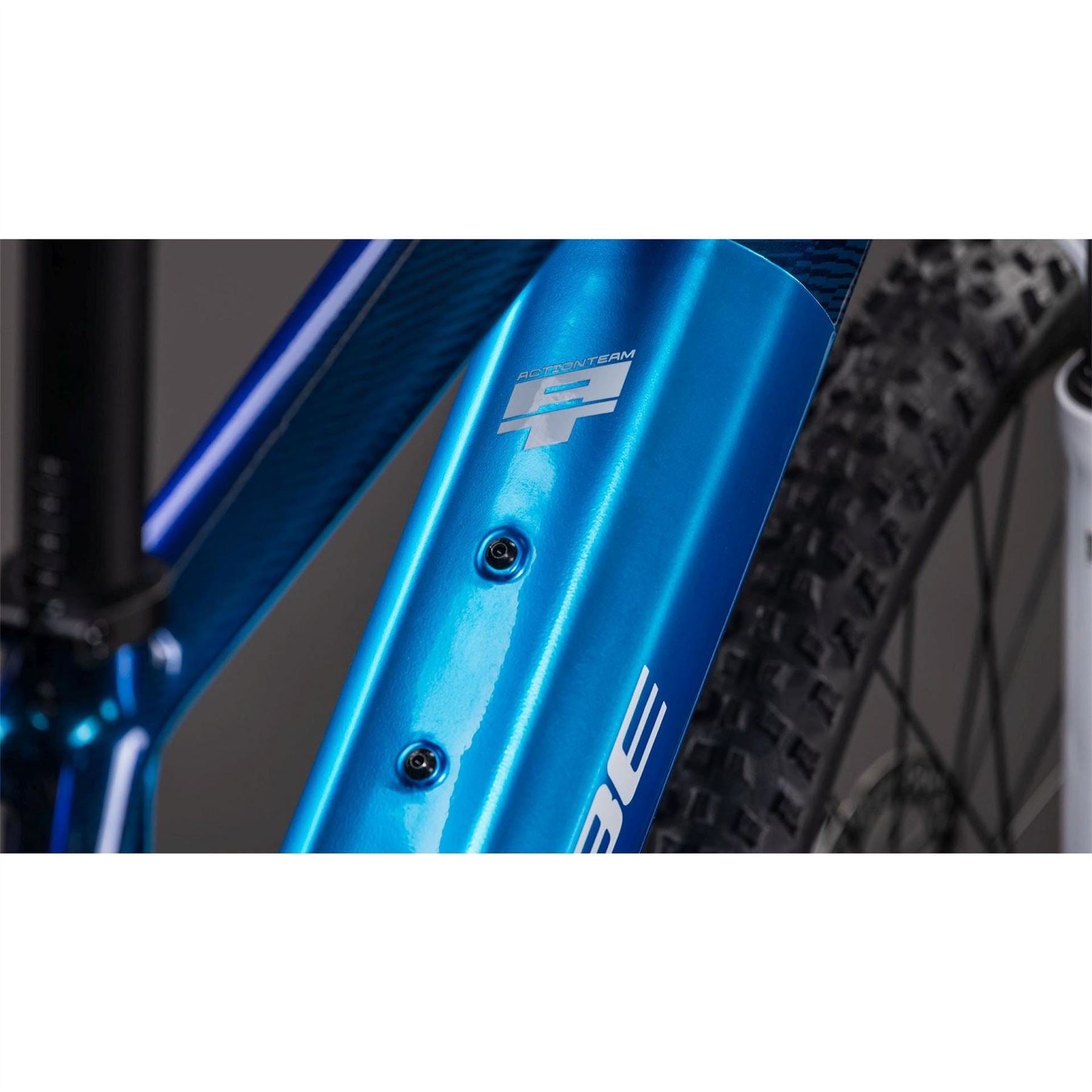 Cube Acid 240 Hybrid Rookie Pro 400x Kids Electric Mountain Bike