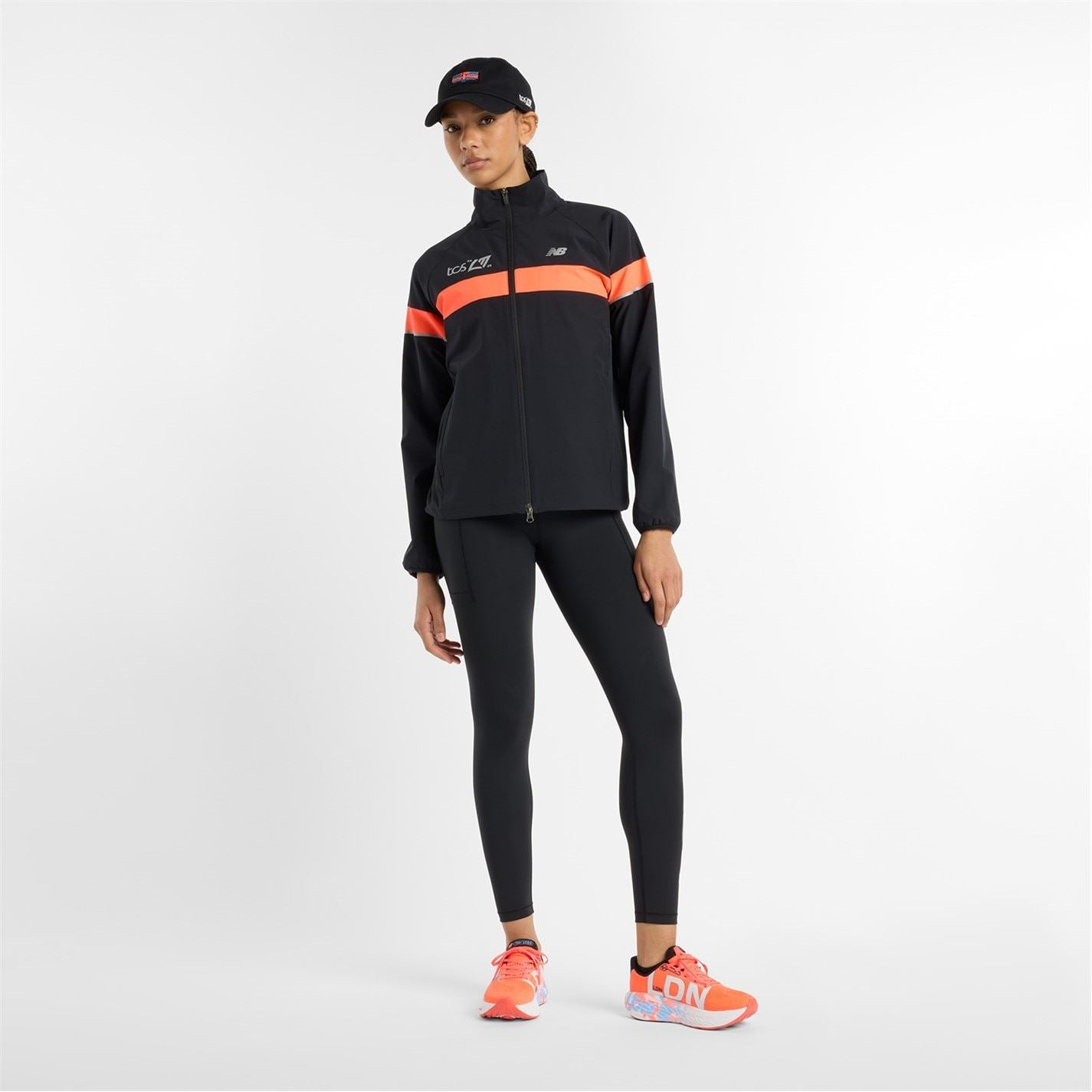 New Balance Womens Balance Ldn Mth Jacket Bk Larg Running Jacket
