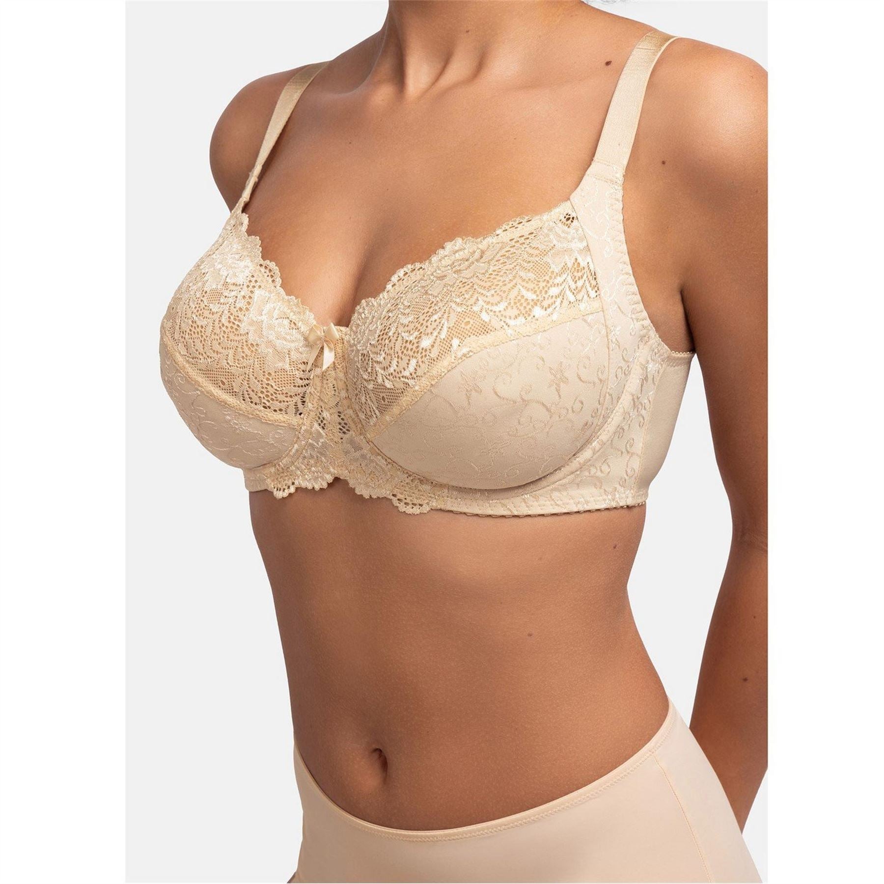 Dorina Bra