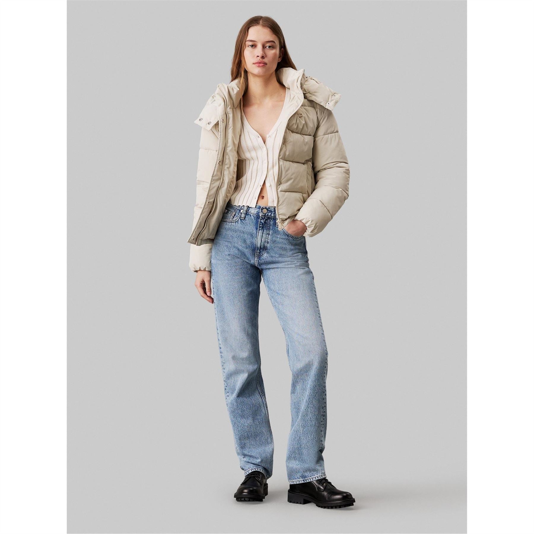 Calvin Klein Jeans  Essential Water Resistant Rds Certified Down Short Puffer Jacket