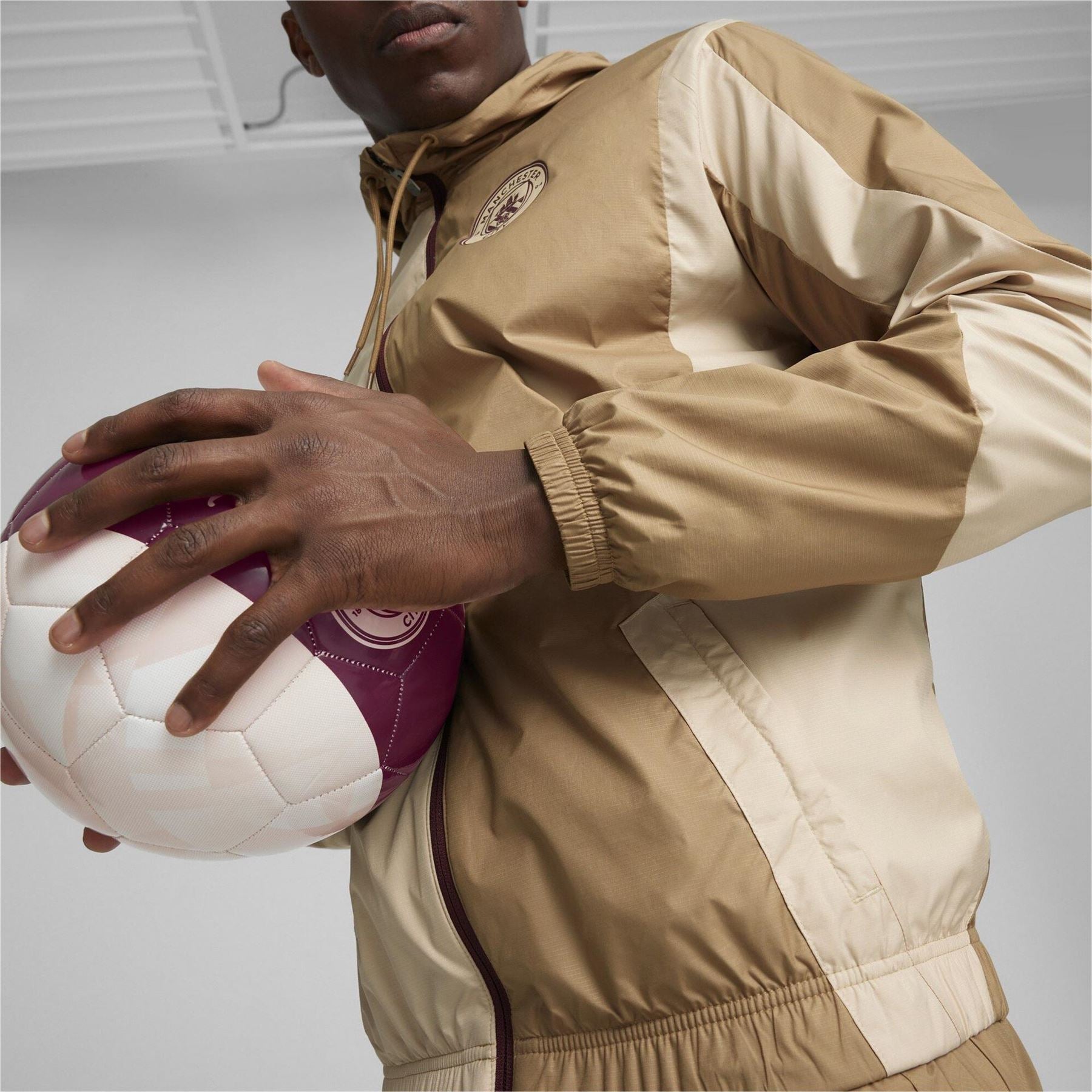 Puma Manchester City Pre Match Woven Jacket Adults