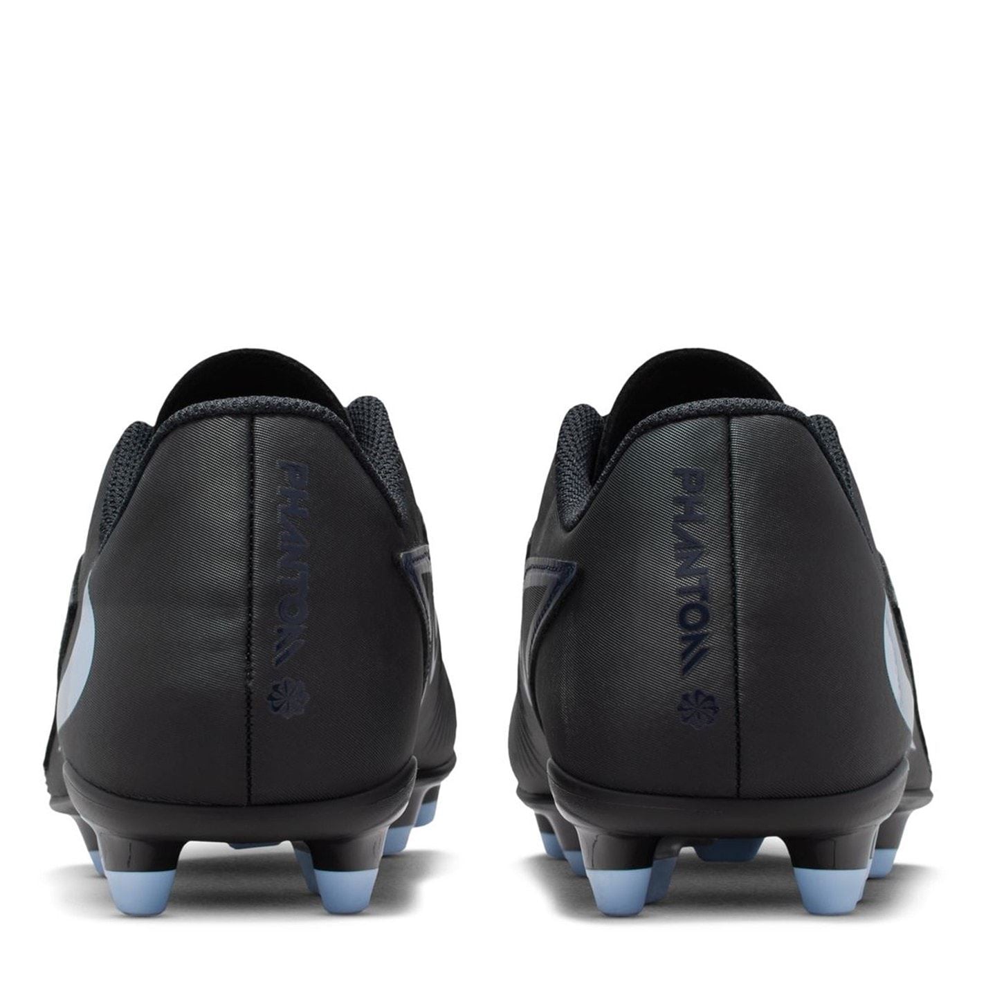 Nike Phantom 6 Club Juniors Multi Ground Football Boots