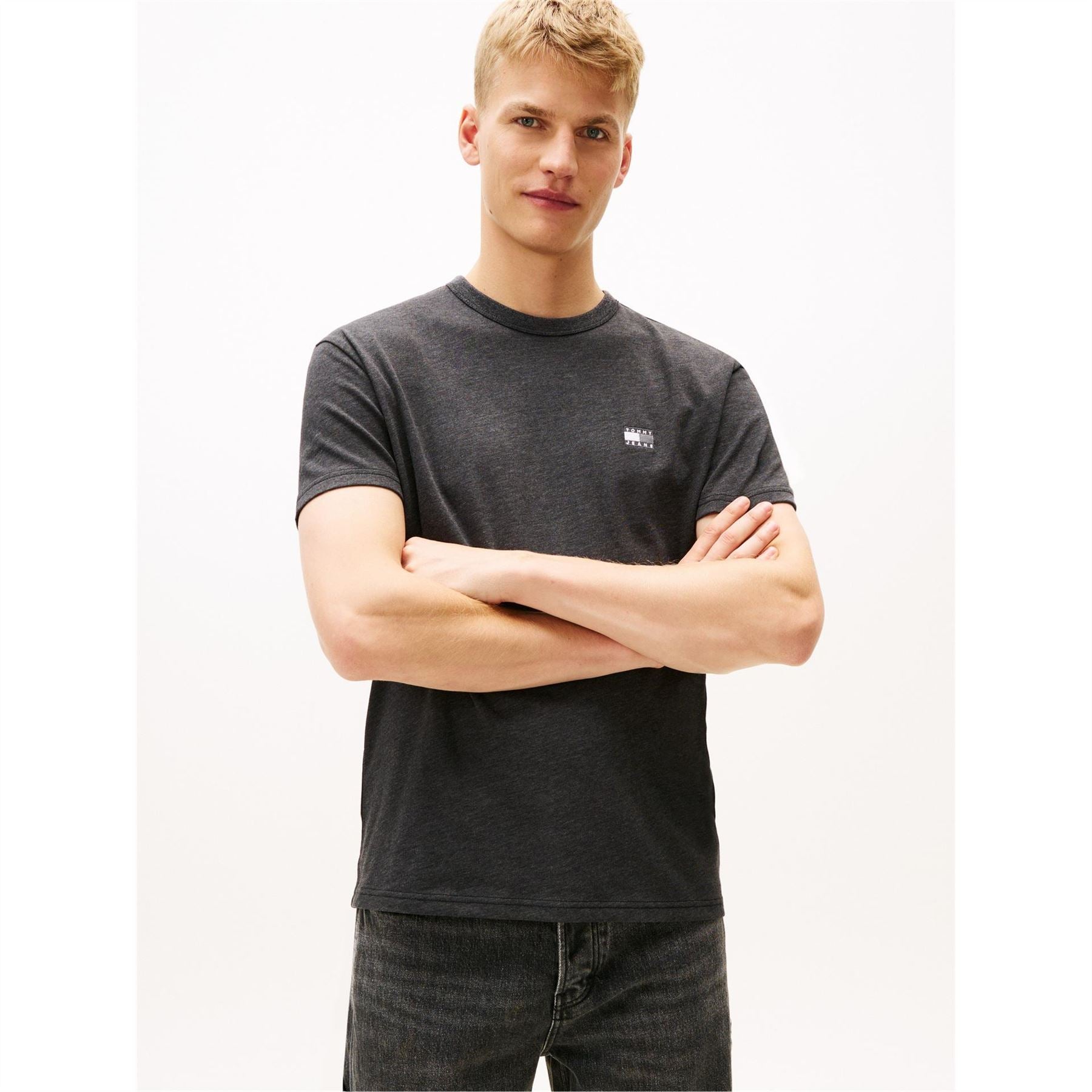 Tommy Jeans Tommy Small Badge T-Shirt