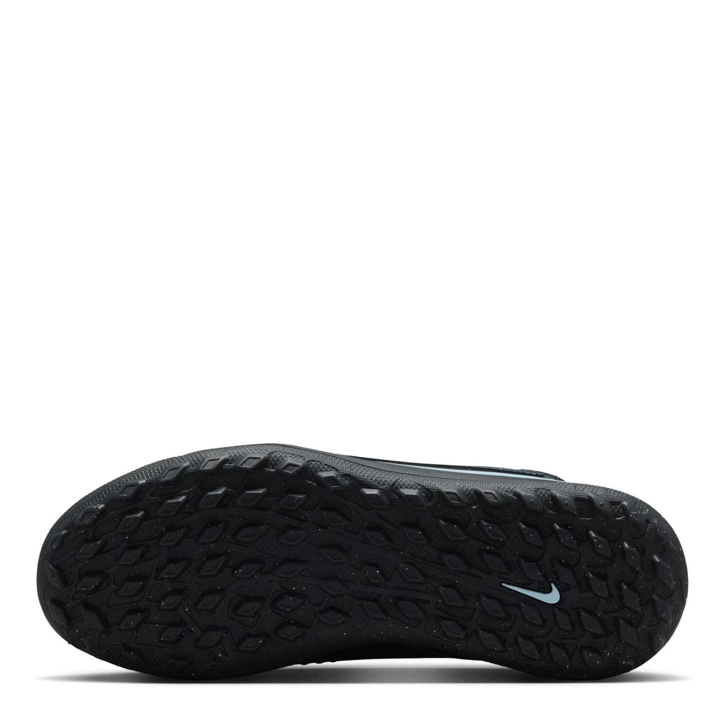 Nike Phantom Club Juniors Astro Turf Football Boots