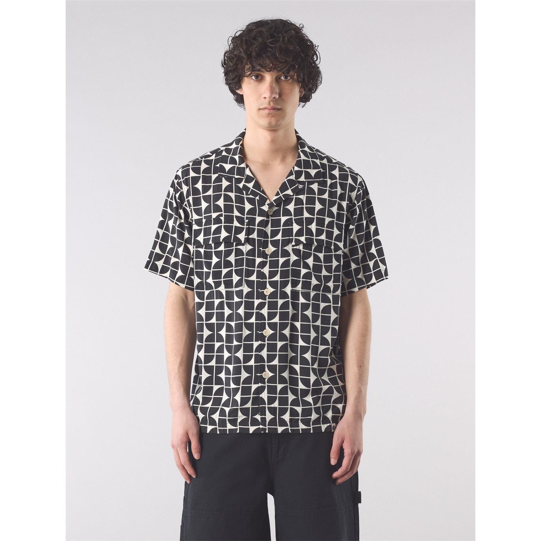 Pretty Green Bauhaus Cuban Collar Short Sleeve Plain Shirt