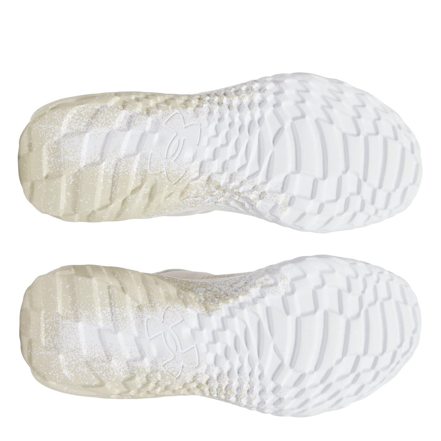 Under Armour Slipspeed Mega Low Top Sneakers