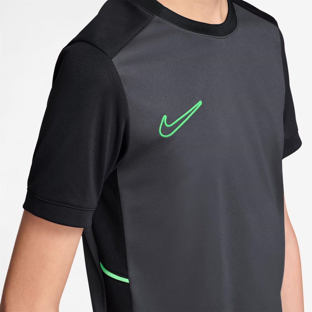 Nike Academy Top Juniors