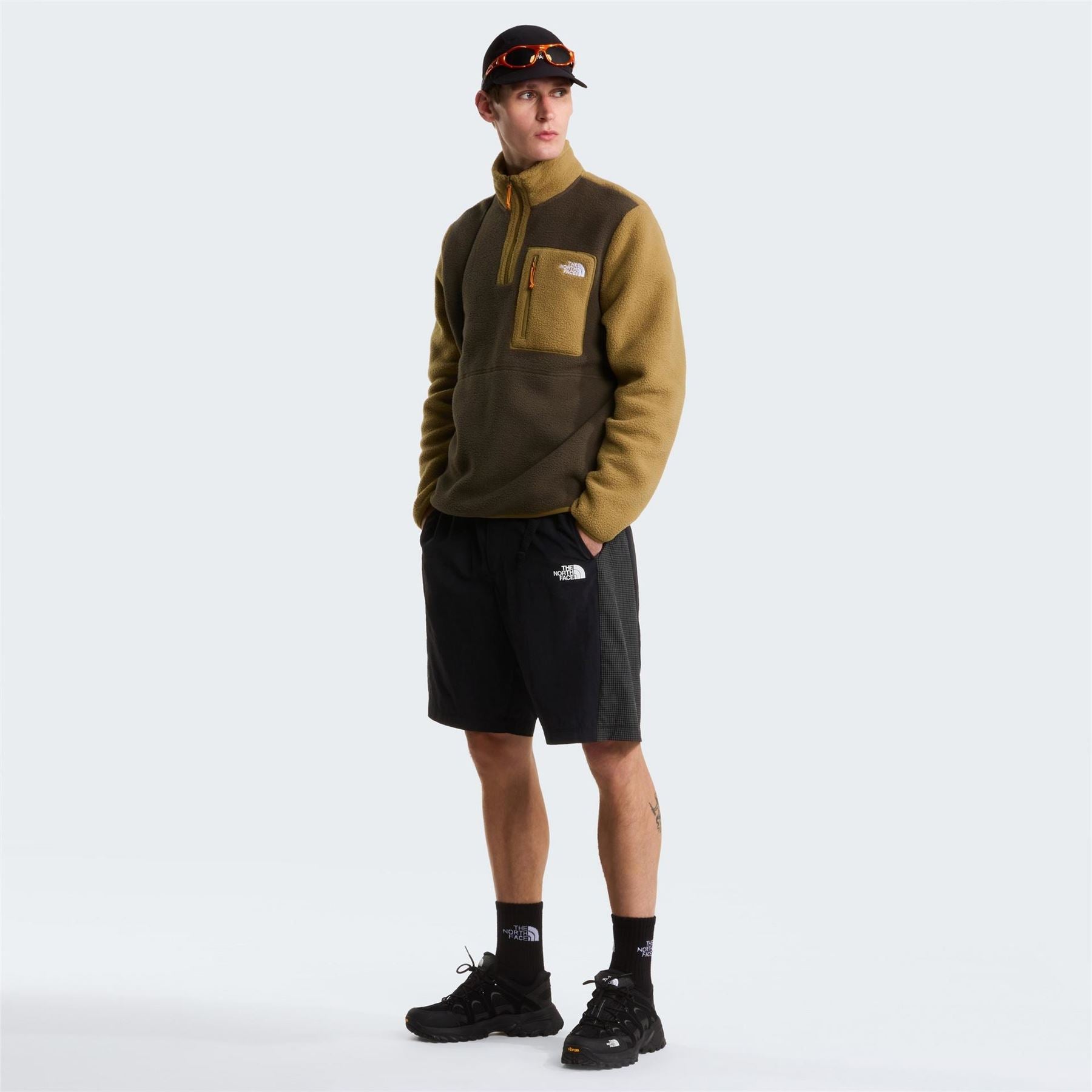 The North Face Yumiori Quarter Zip Unisex Adults