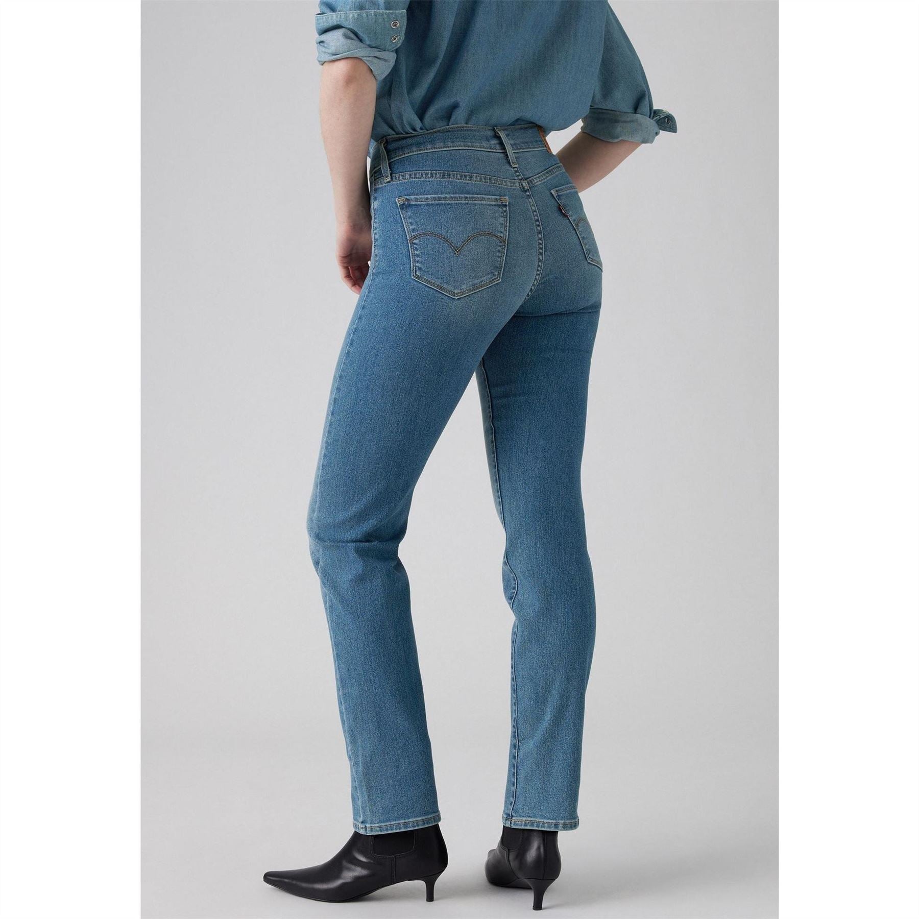 Levis 314 Shaping Straight Jeans