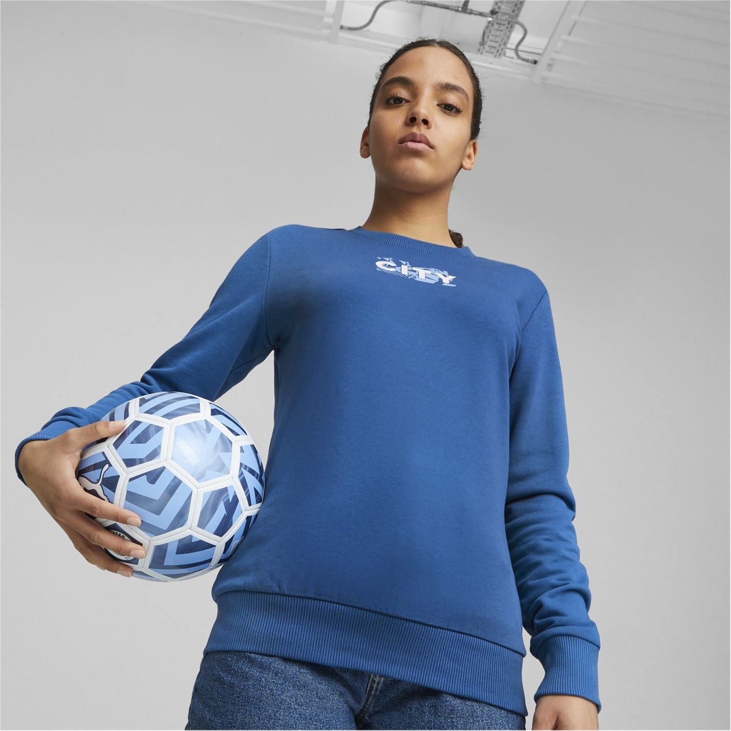Puma Womens Mcfc Ftblcore Graph Crew W Sweatshirt