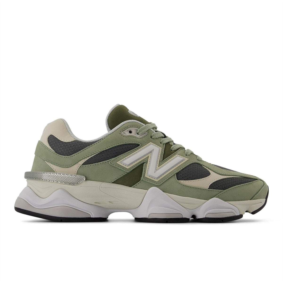 New Balance 9060 Trainers
