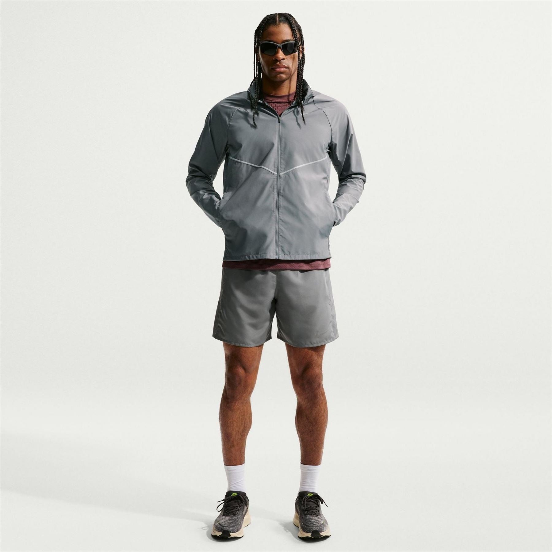 Nike Mens Miler Repel Running Jacket
