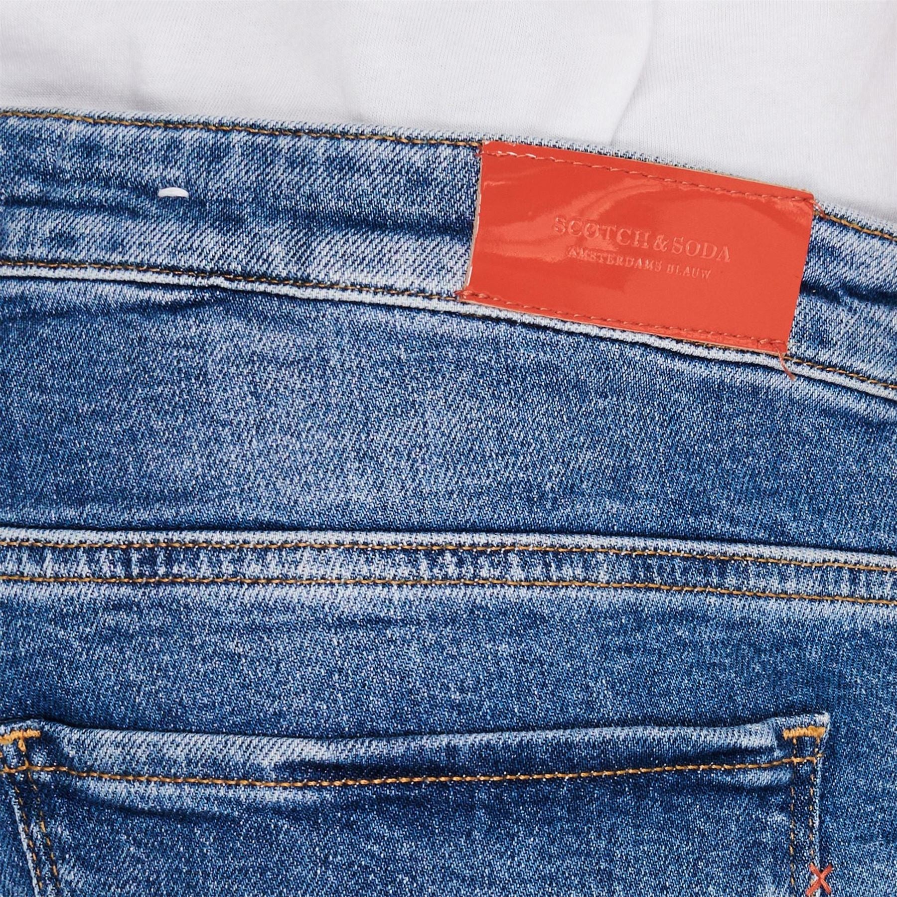 Scotch and Soda Ami   The Mountain Edition Jean