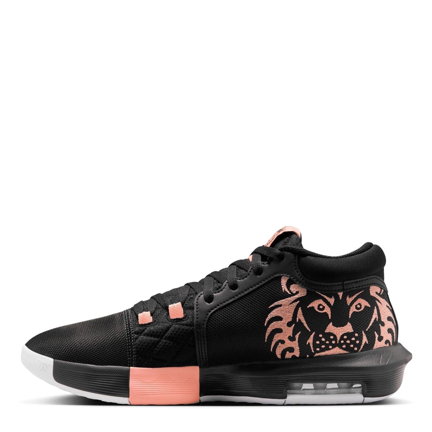 Nike Lebron Witness VIII Mid Top Basketball Sneakers