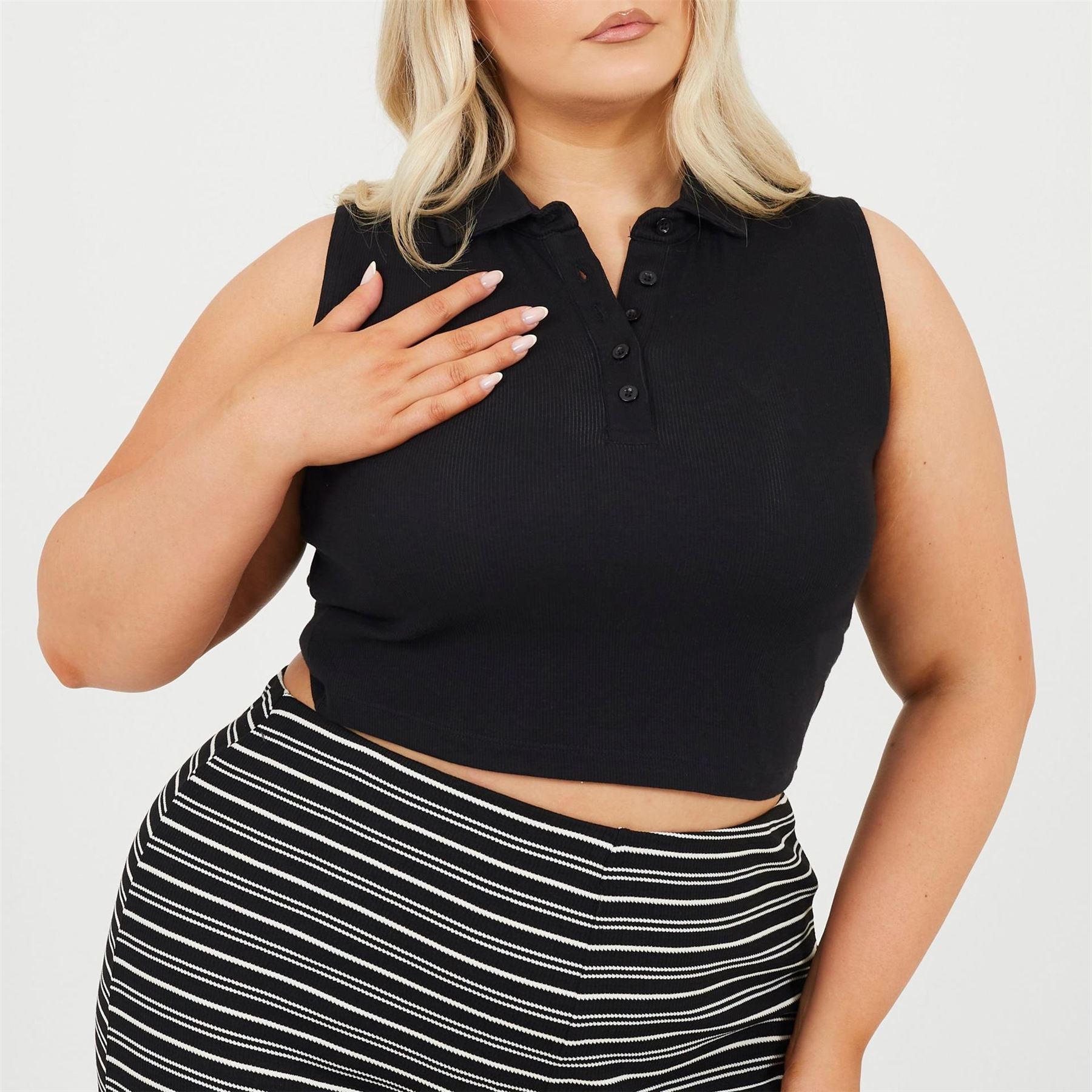 Brave Soul Womens Plus Size Vest With Collar And Buttons