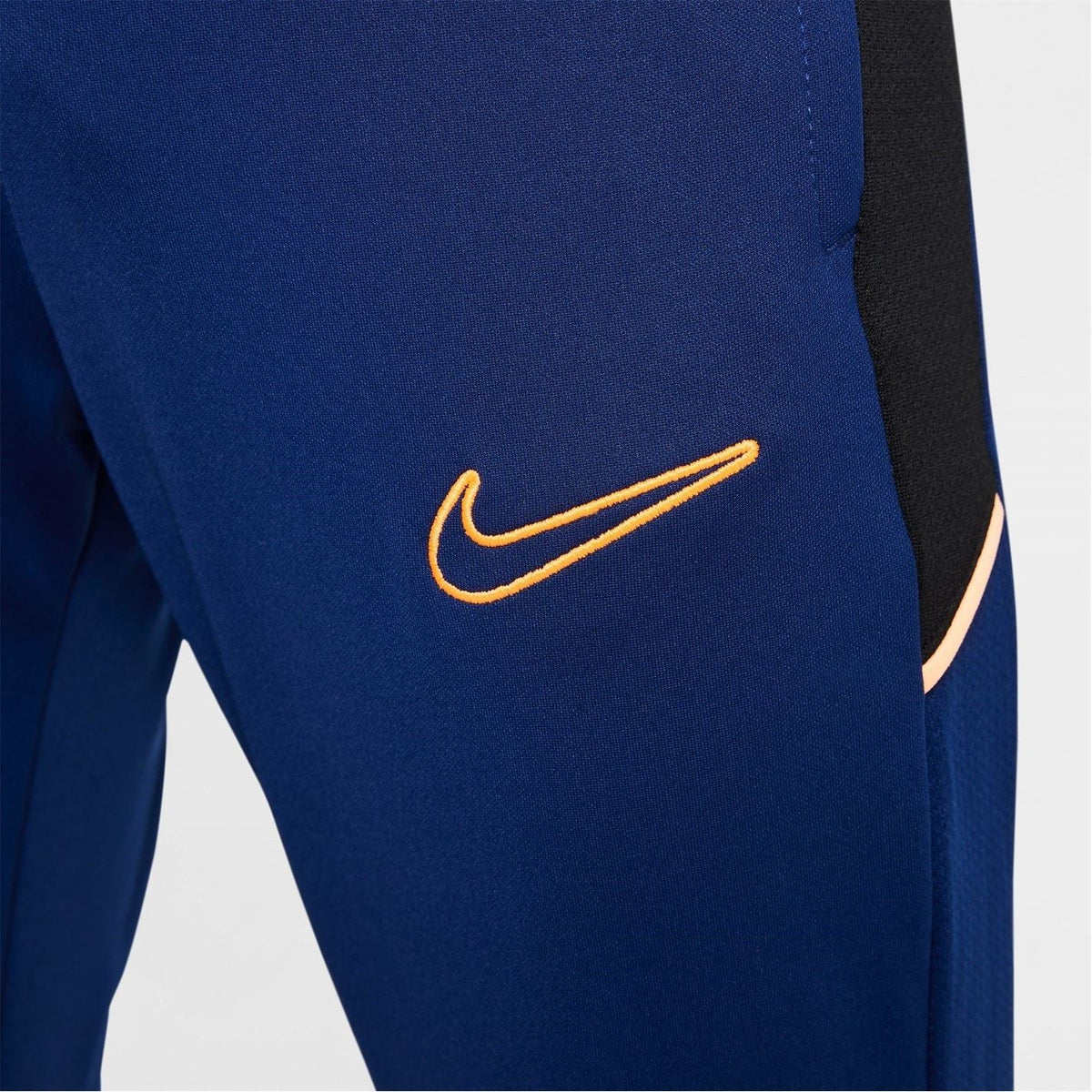 Nike Academy Training Tracksuit Bottoms Juniors