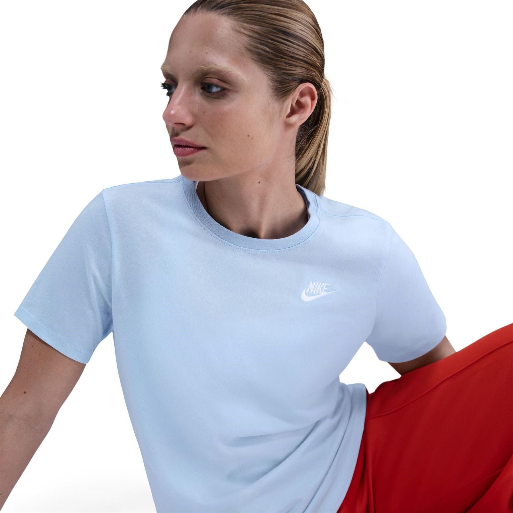 Nike Womens Sportswear Club T-Shirt