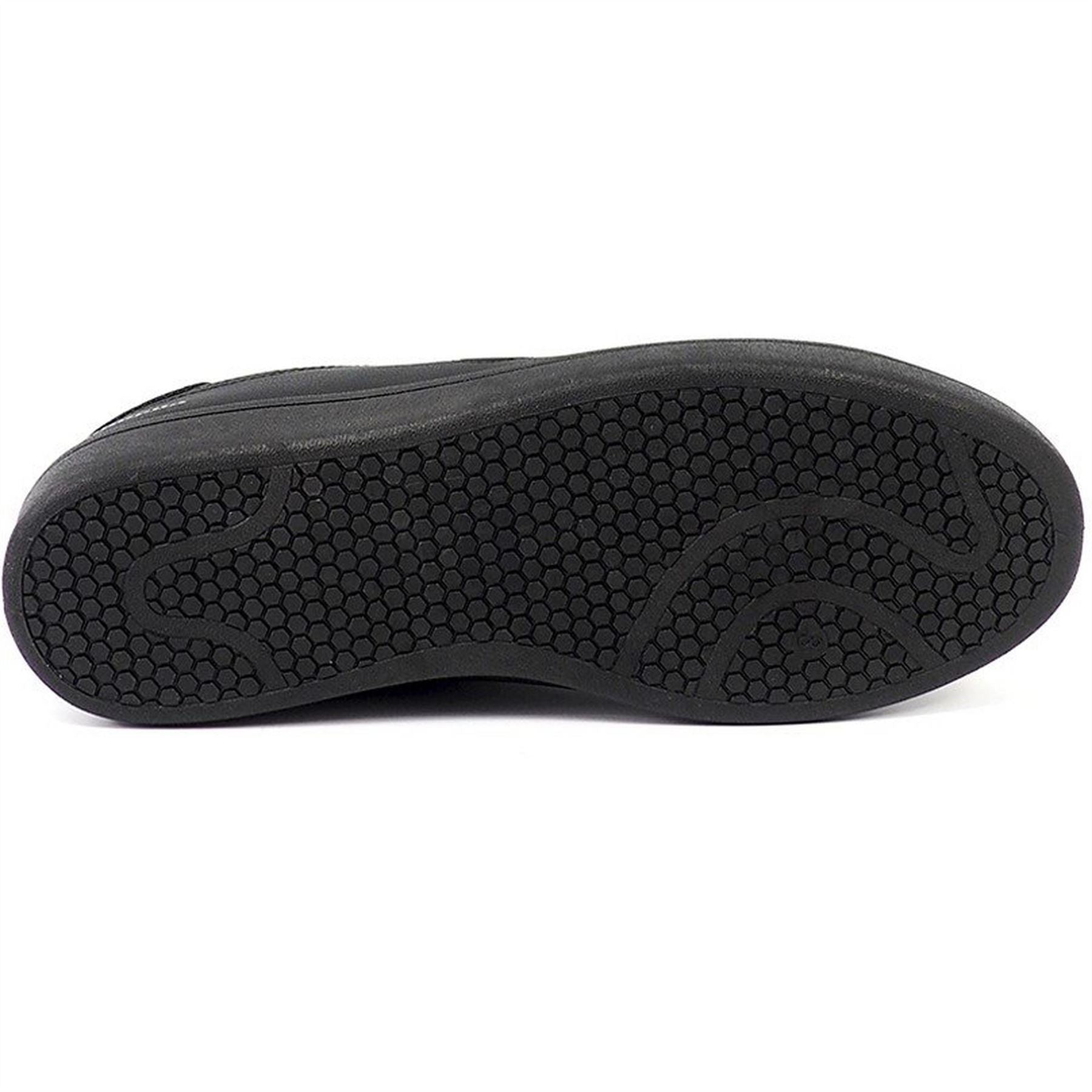 Lambretta Pinball 2 Round Toe Flat Heel Trainers