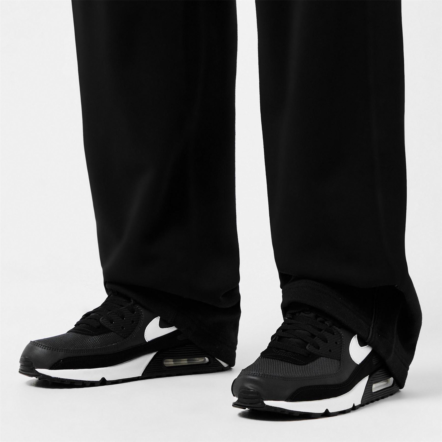 Nike Mens Air Max 90 Trainers