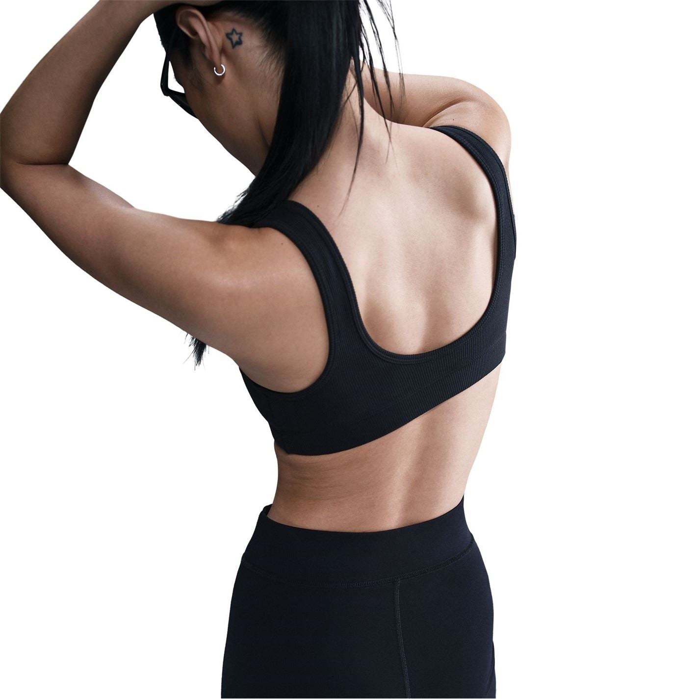 Nike Womens Sportswear Essential Bike Shorts