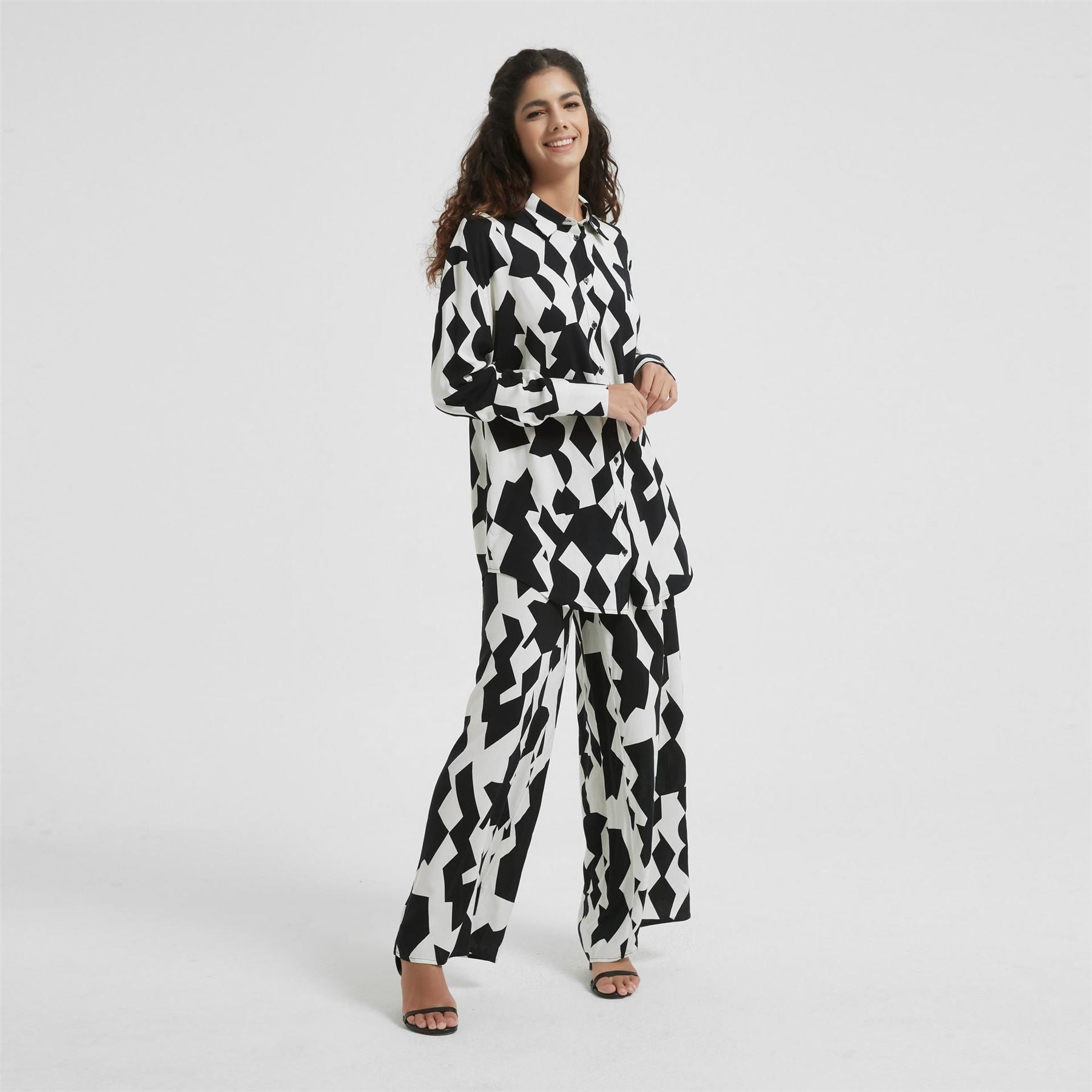 Be You Mono PrinT-Shirt