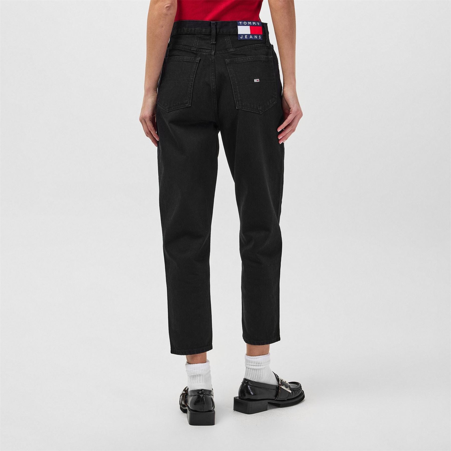 Tommy Jeans High Rise Tapered Mom Jeans